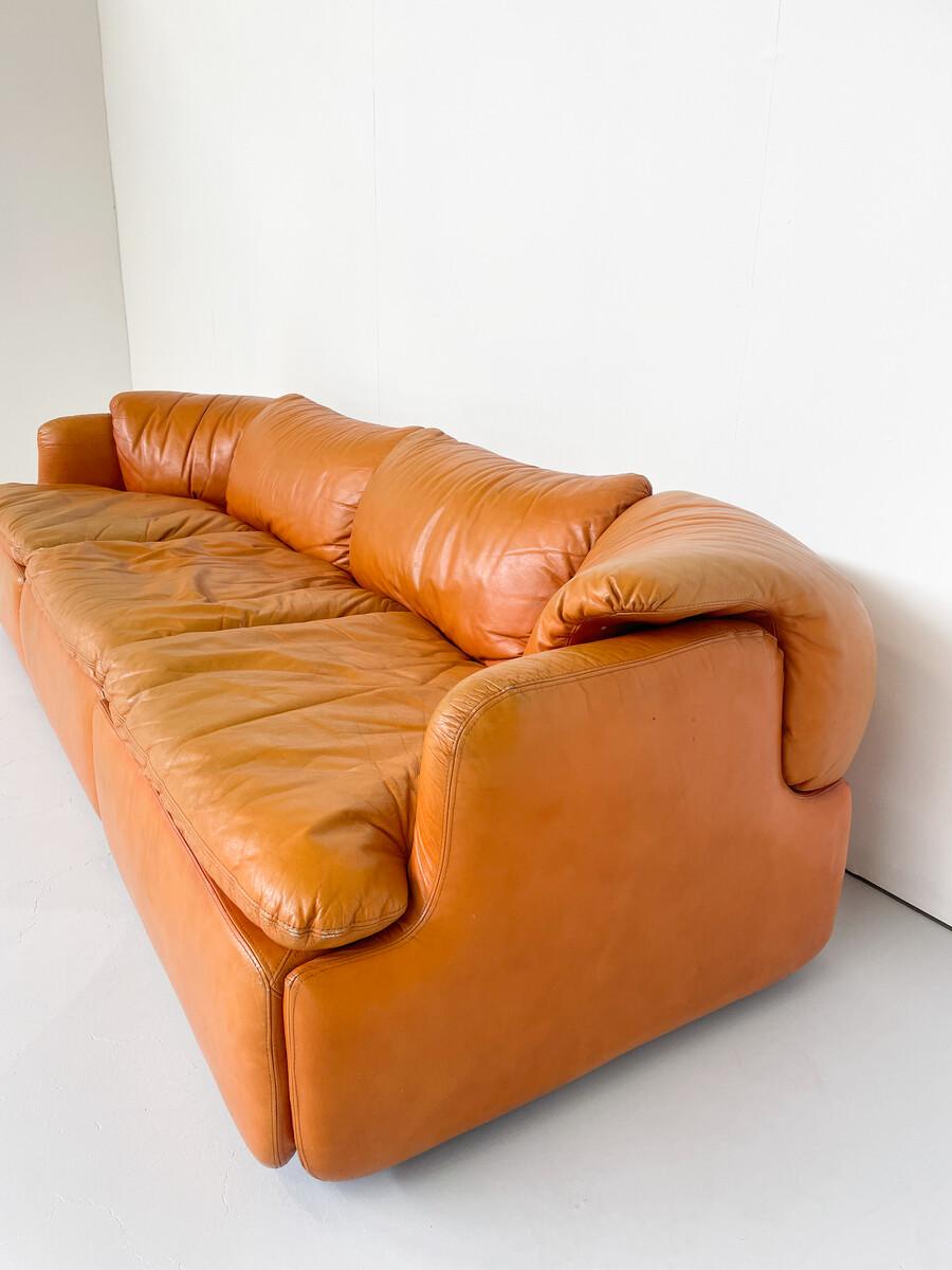 Confidential Seating Set by Alberto Rosselli for Saporiti, Cognac Leather, Italy 4