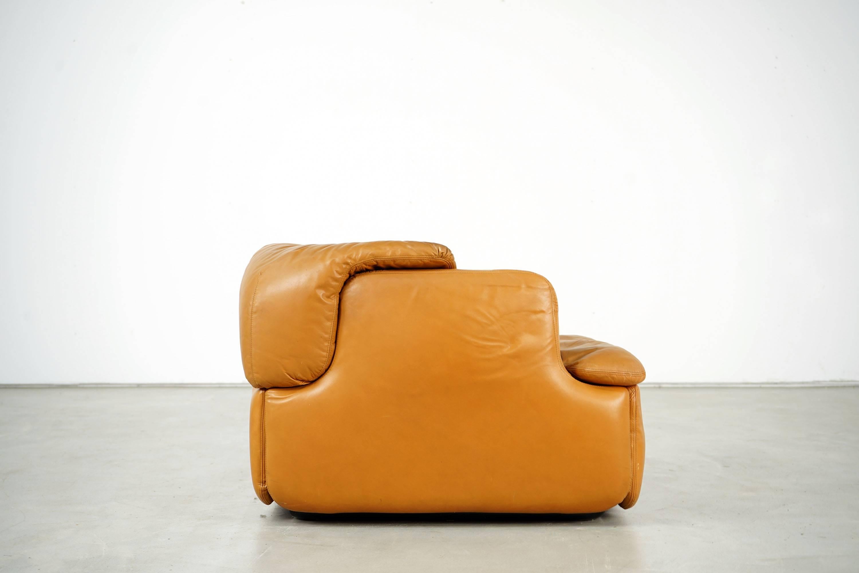 Confidential Series Armchair by Alberto Rosselli for Saporiti Italia, 1970s For Sale 1