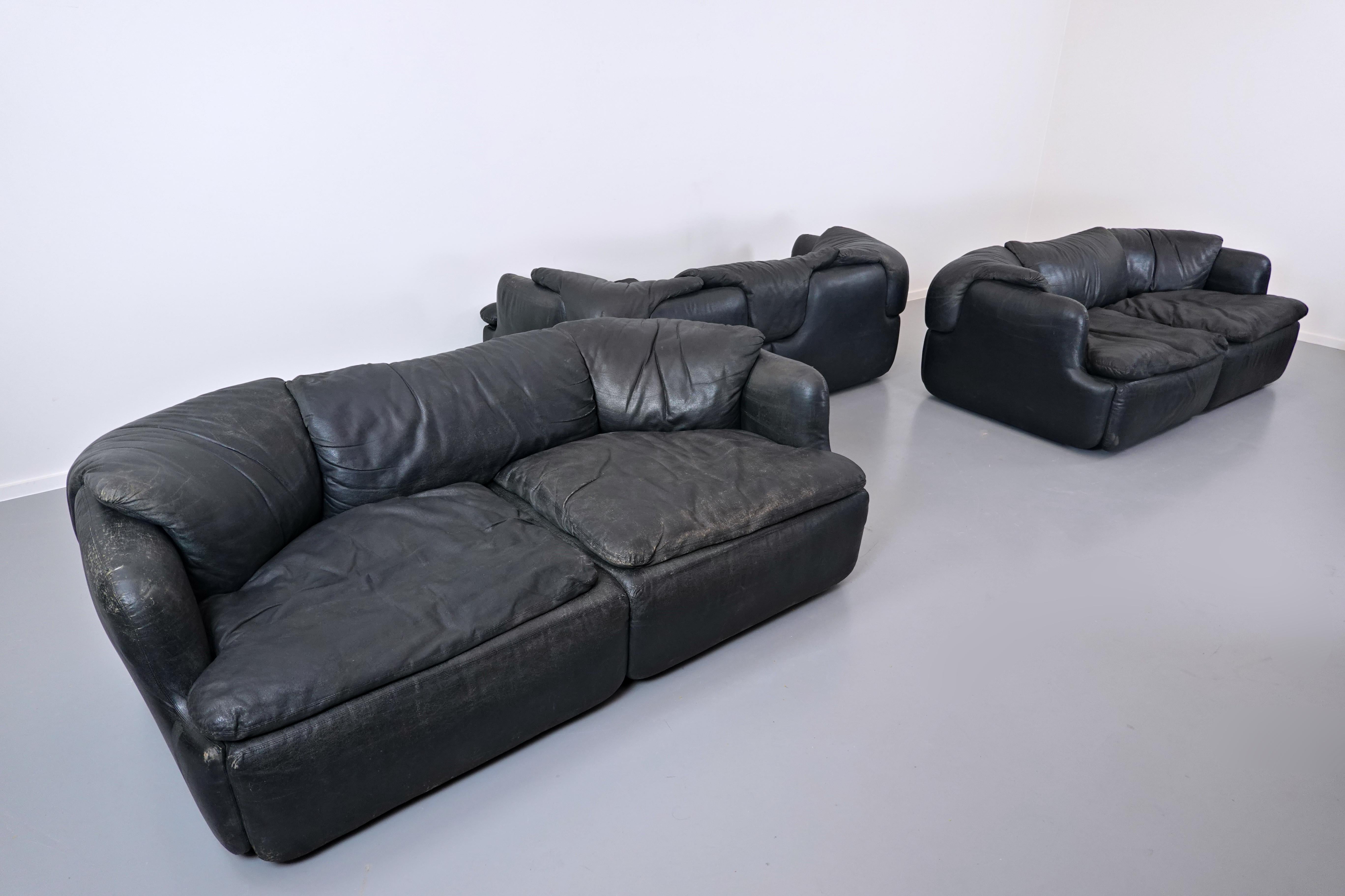 Confidential Sofa, Faux Leather, by Alberto Rosselli for Saporiti, 1971 In Fair Condition In Brussels, BE