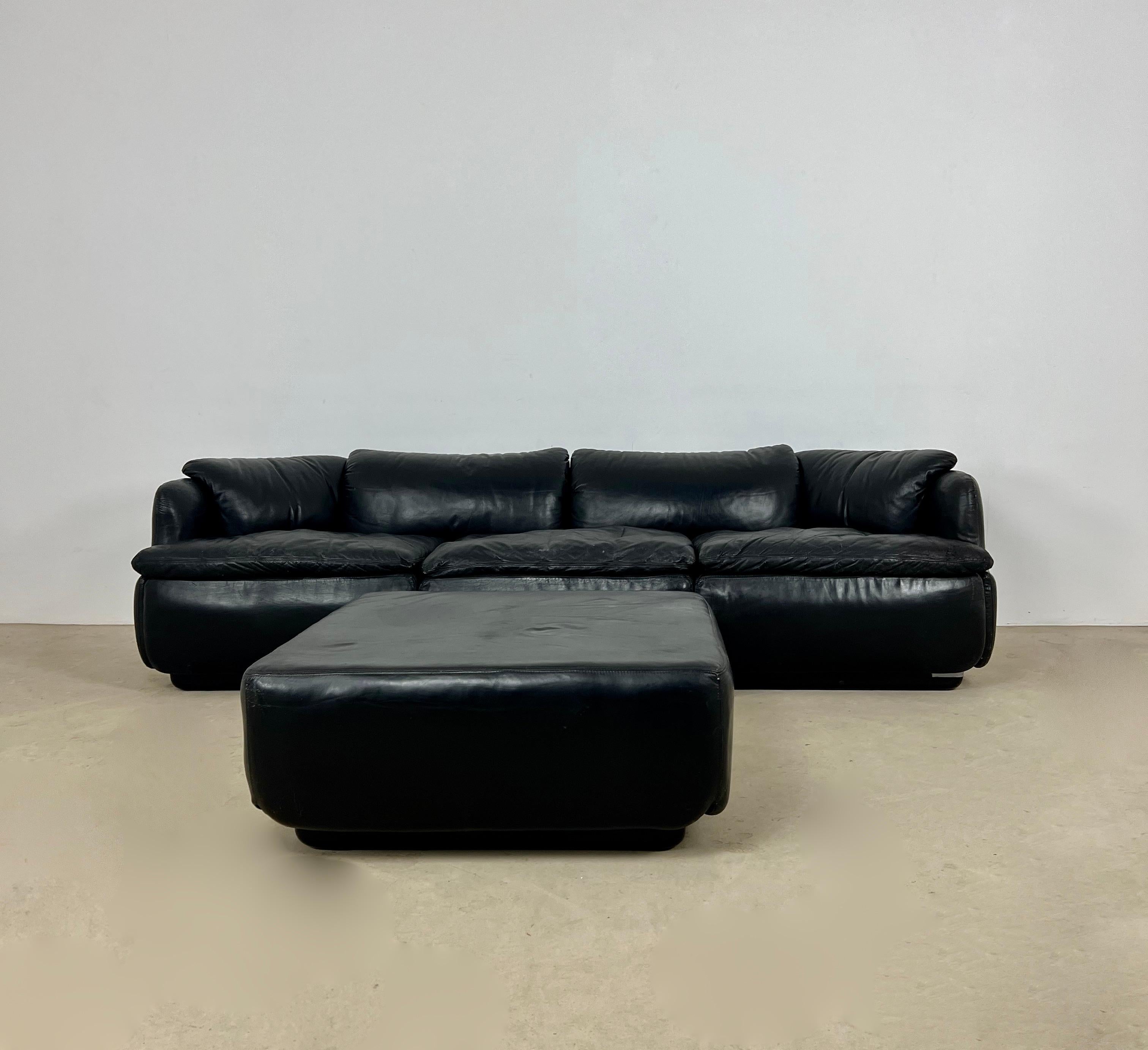 Confidential Sofa by Alberto Rosselli for Saporiti Italia 3