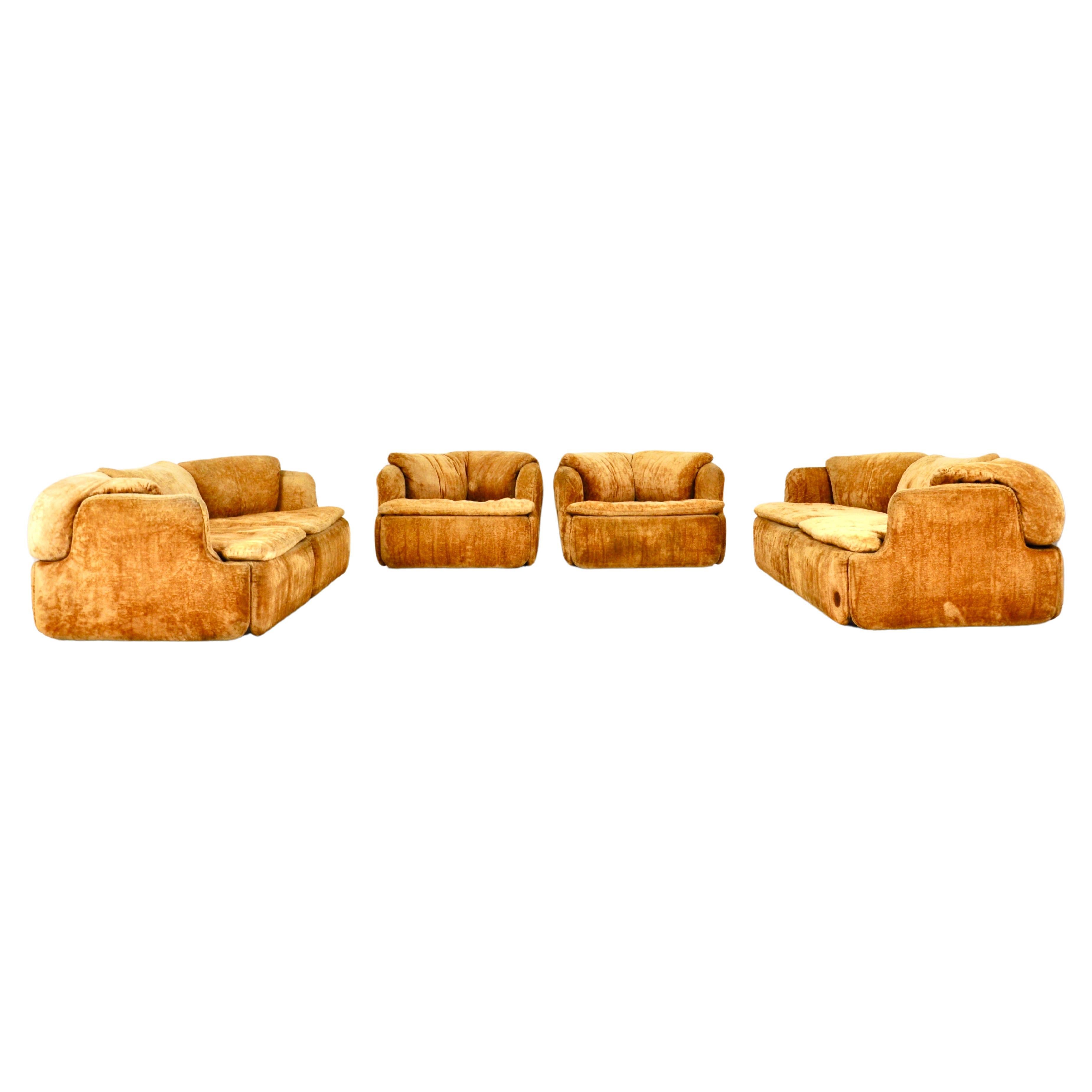 Confidential Sofa Set by Alberto Rosselli for Saporiti, 1970s For Sale