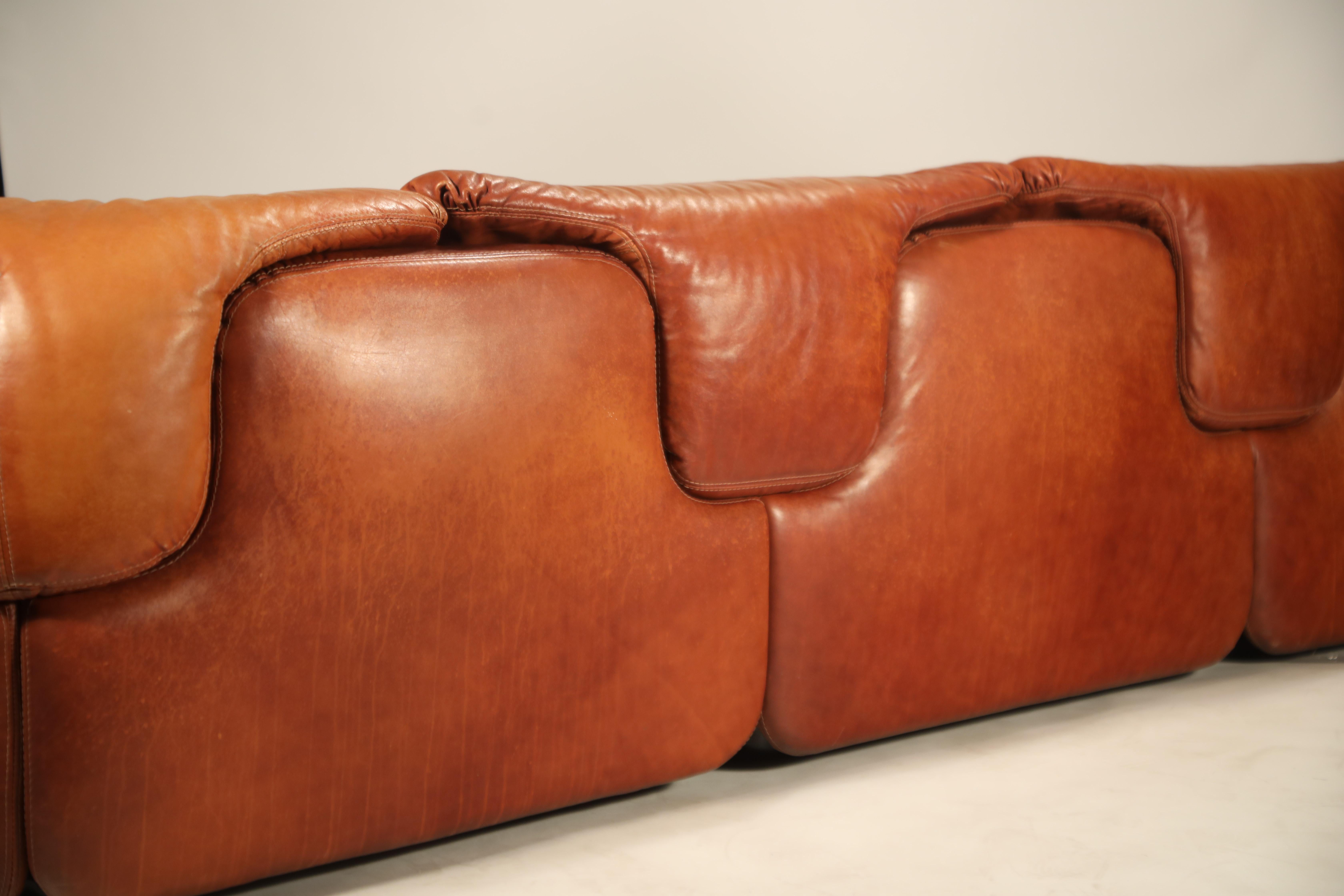 'Confidential' Three-Seat Leather Sofa by Alberto Roselli for Saporiti, 1972 11