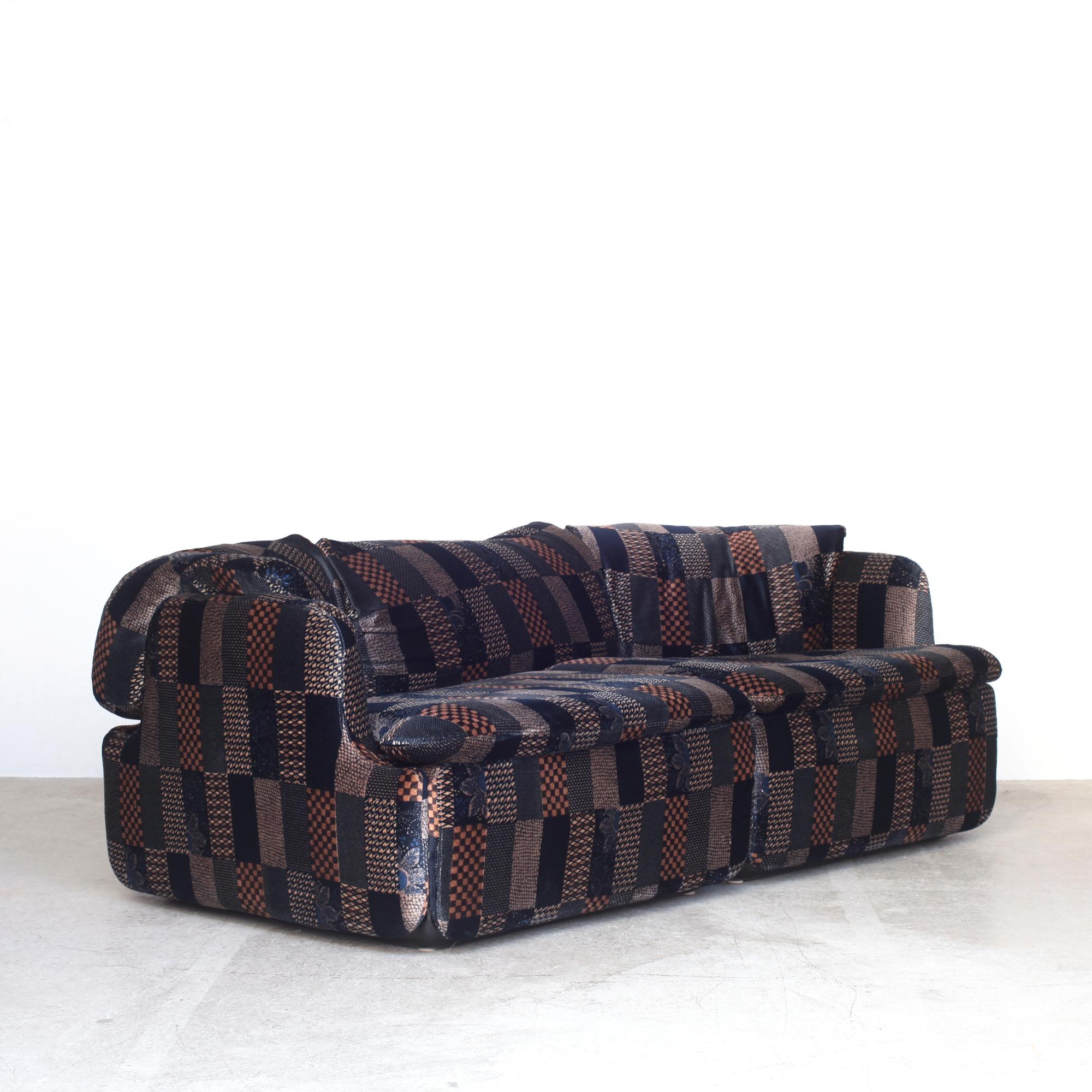 Mid-Century Modern Confidential Velvet Sofa by Alberto Rosselli for Saporiti Italy 1972