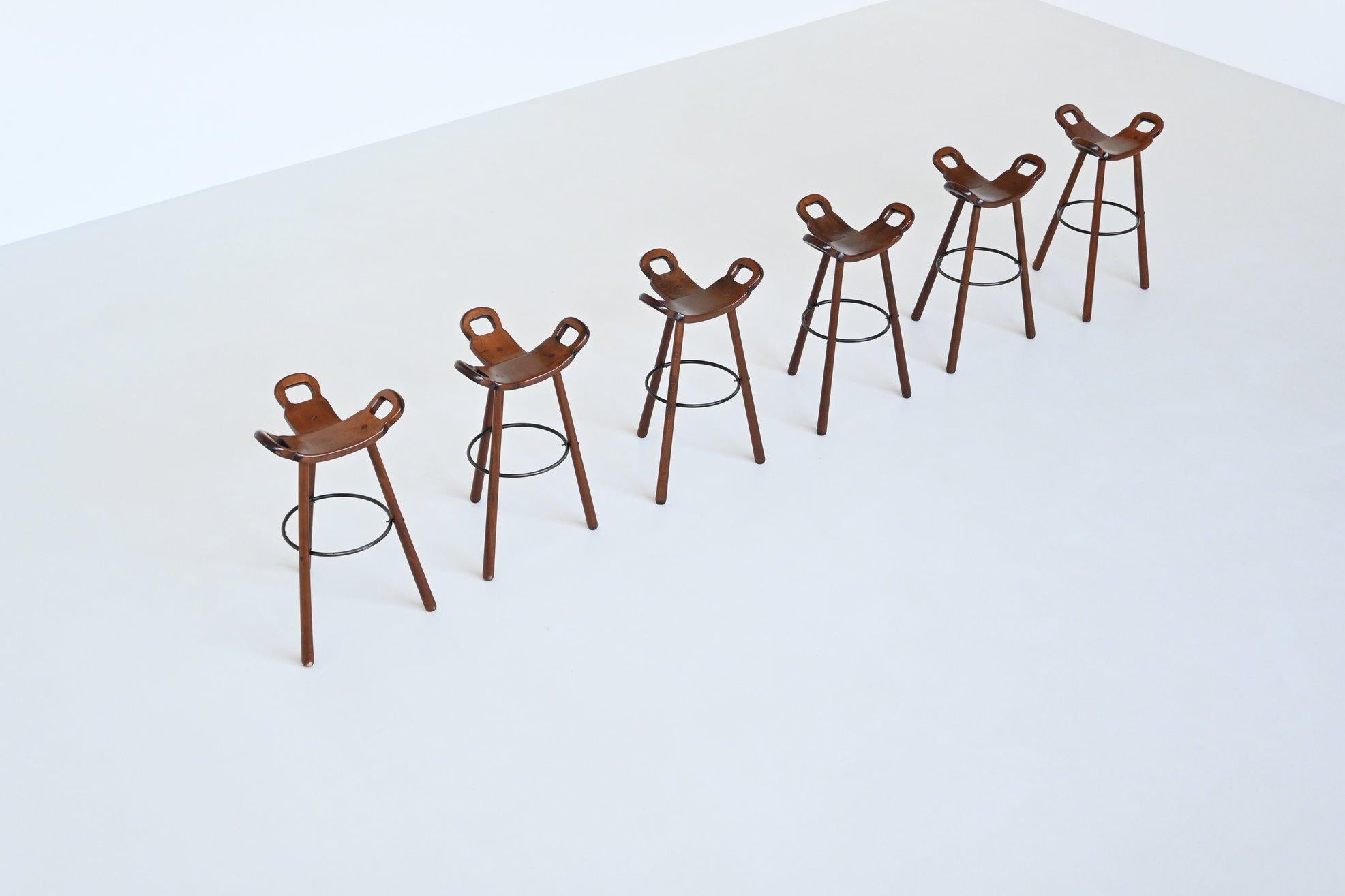 Confonorm set of six Marbella brutalist bar stools Spain 1970 In Good Condition In Etten-Leur, NL