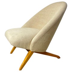 "Congo Chair" by Theo Ruth for Artifort