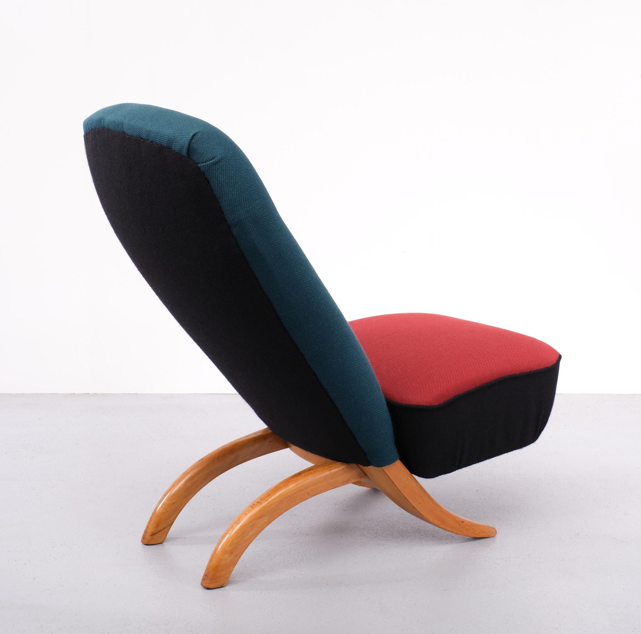 Congo & Penguin Lounge chairs Design Theo Ruth for  Artifort, 1950s 3