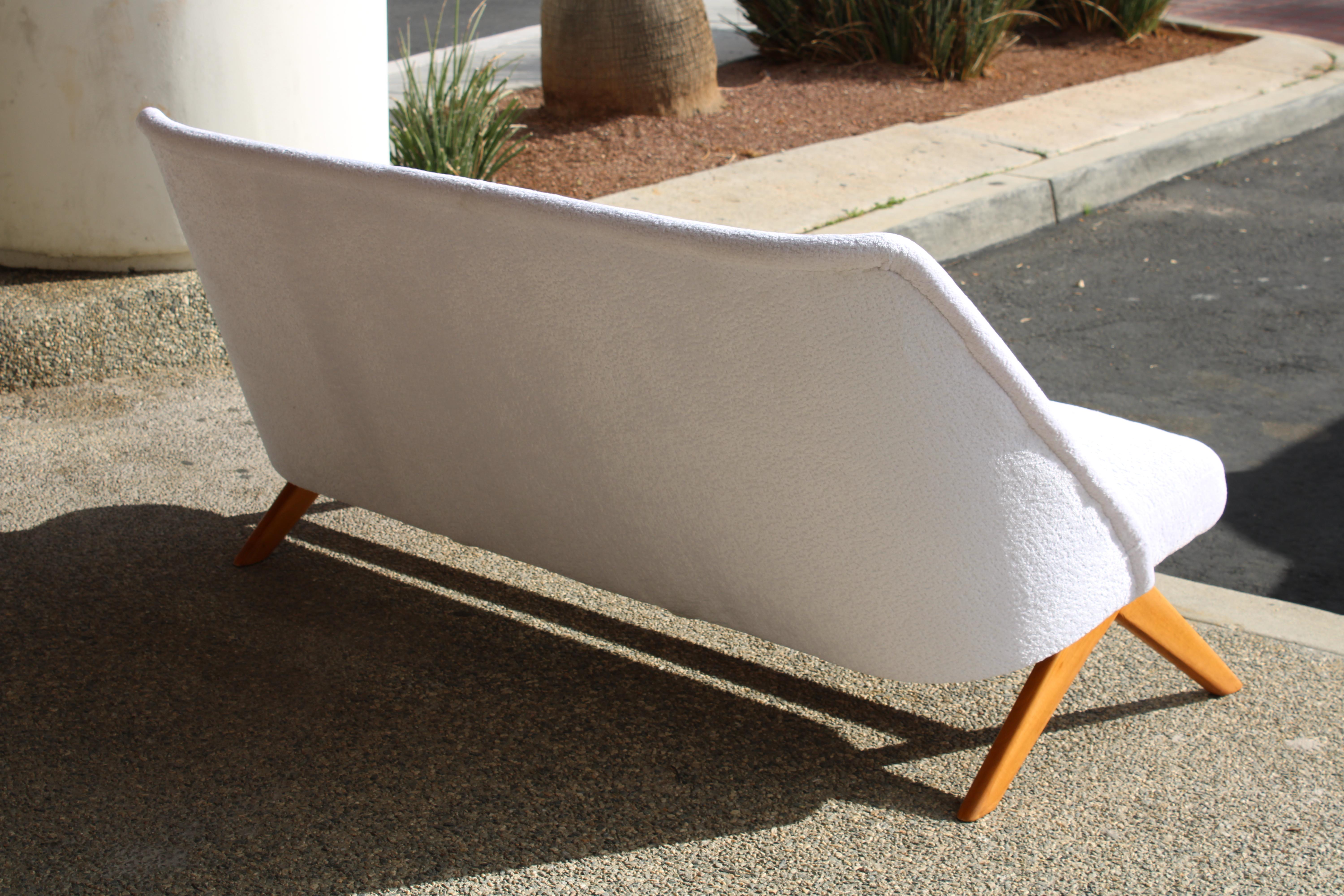 Mid-Century Modern Congo Settee by Theo Ruth for Artifort For Sale