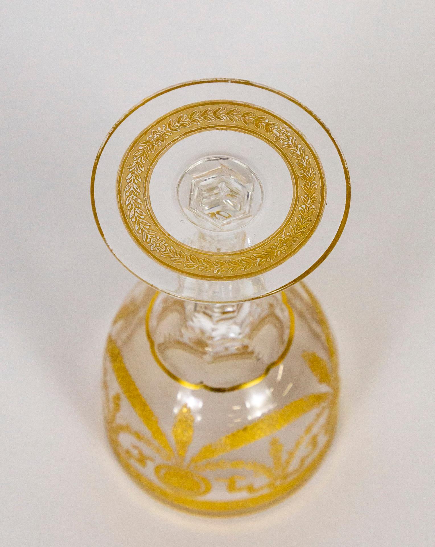 Congress Style Gilt Crystal Claret Wine Glass by Saint-Louis In Good Condition For Sale In San Francisco, CA