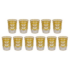 Gobelets en cristal doré de style Congrès par Saint-Louis, lot de 11