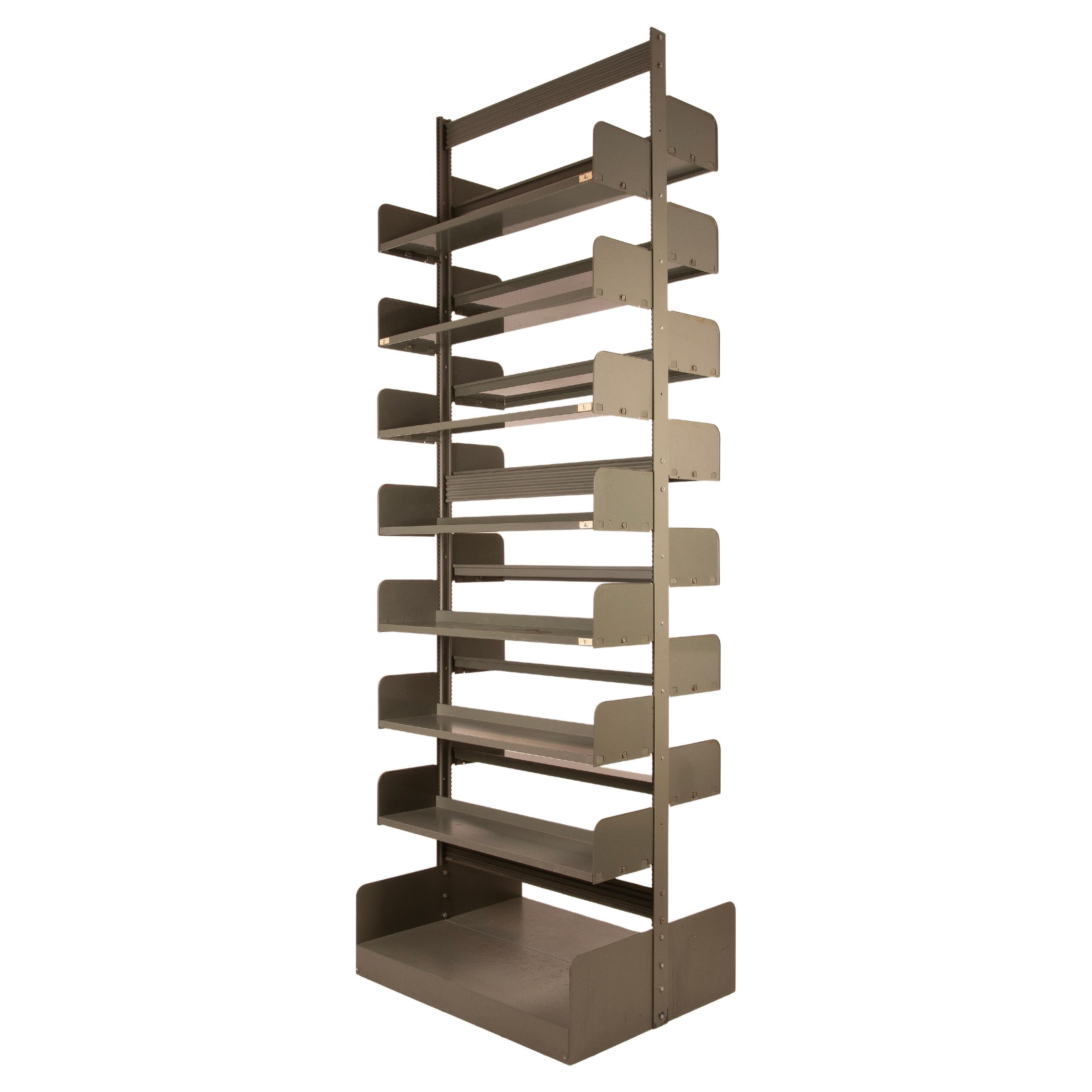 Congresso XL Bookcase produced by Lips Vago in the 1960s