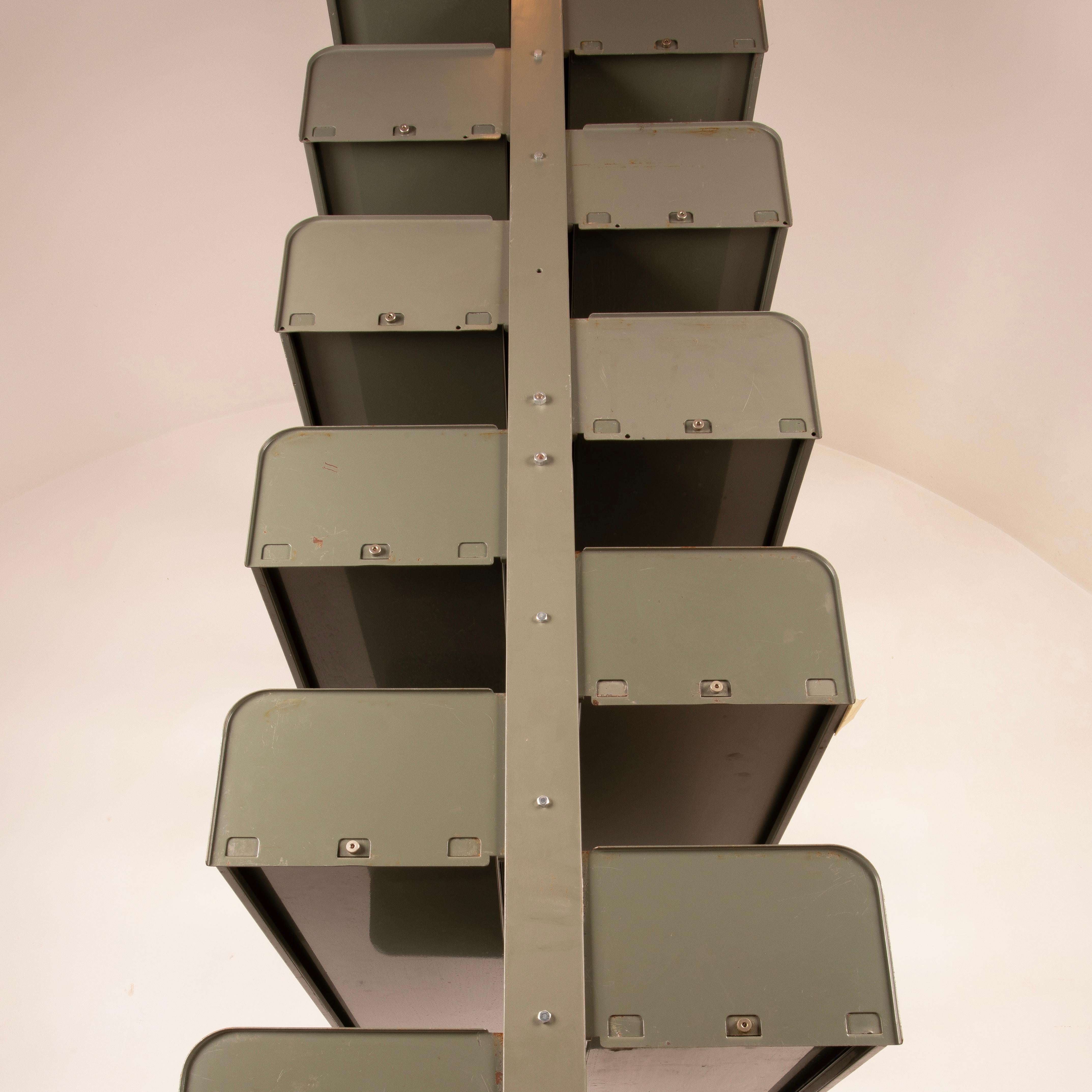 Acciaio Congresso XL Bookcase produced by Lips Vago in the 1960s Set of 2 in vendita