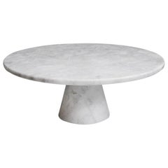 Cónica Cake Stand in White Marble