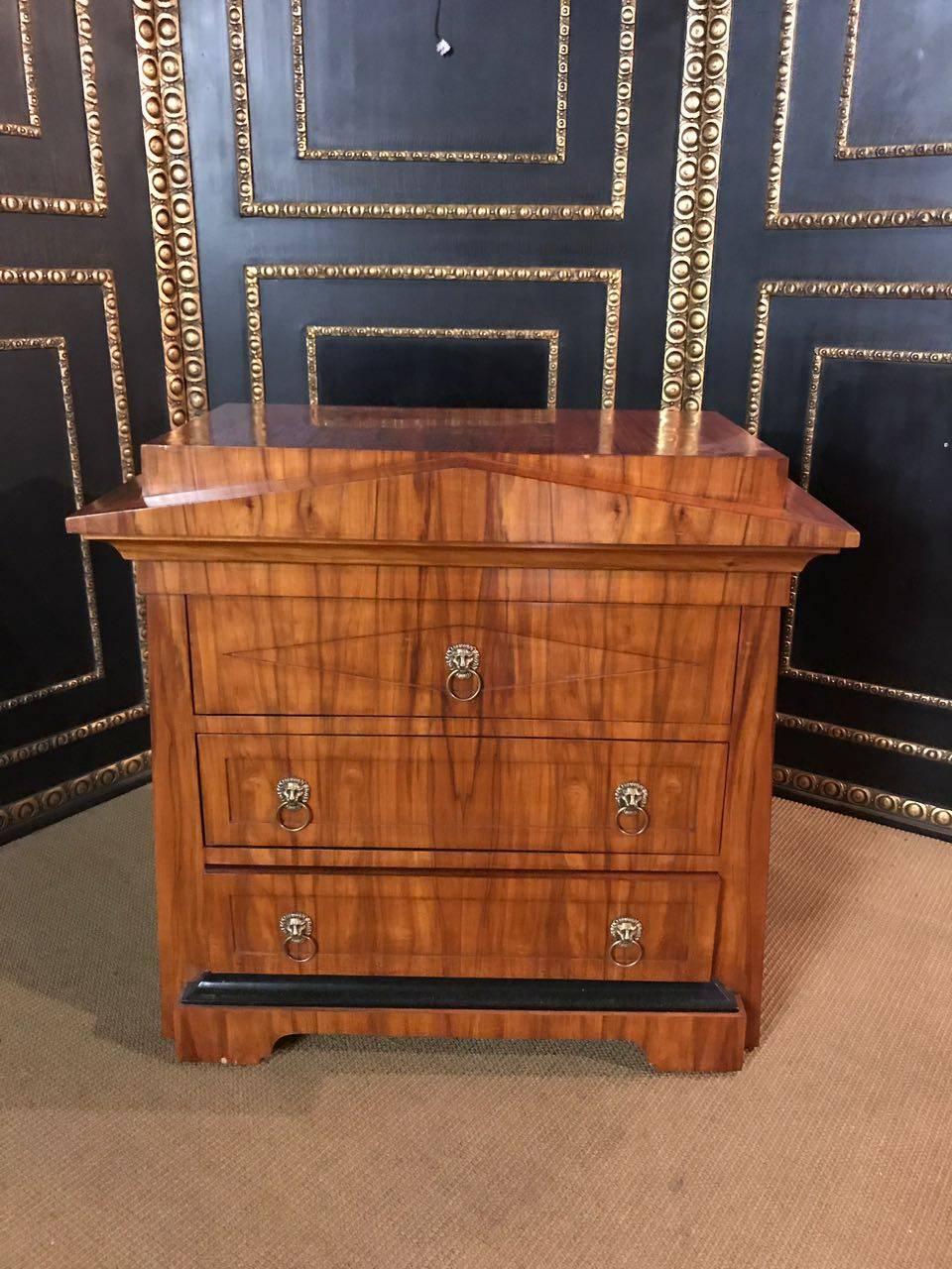 Conical Chest of Drawers Commode shelve in antique Biedermeier Style mahogany In Good Condition In Berlin, DE