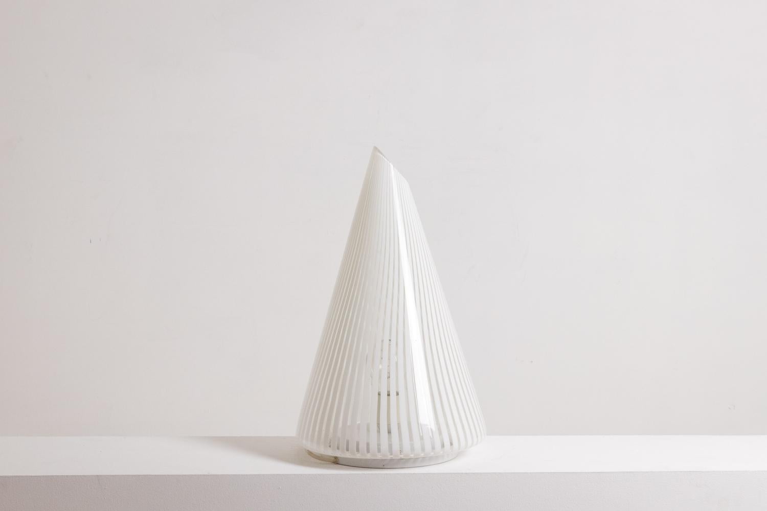 Italian Conical Murano glass lamp with white striped pattern. From the '70s. For Sale