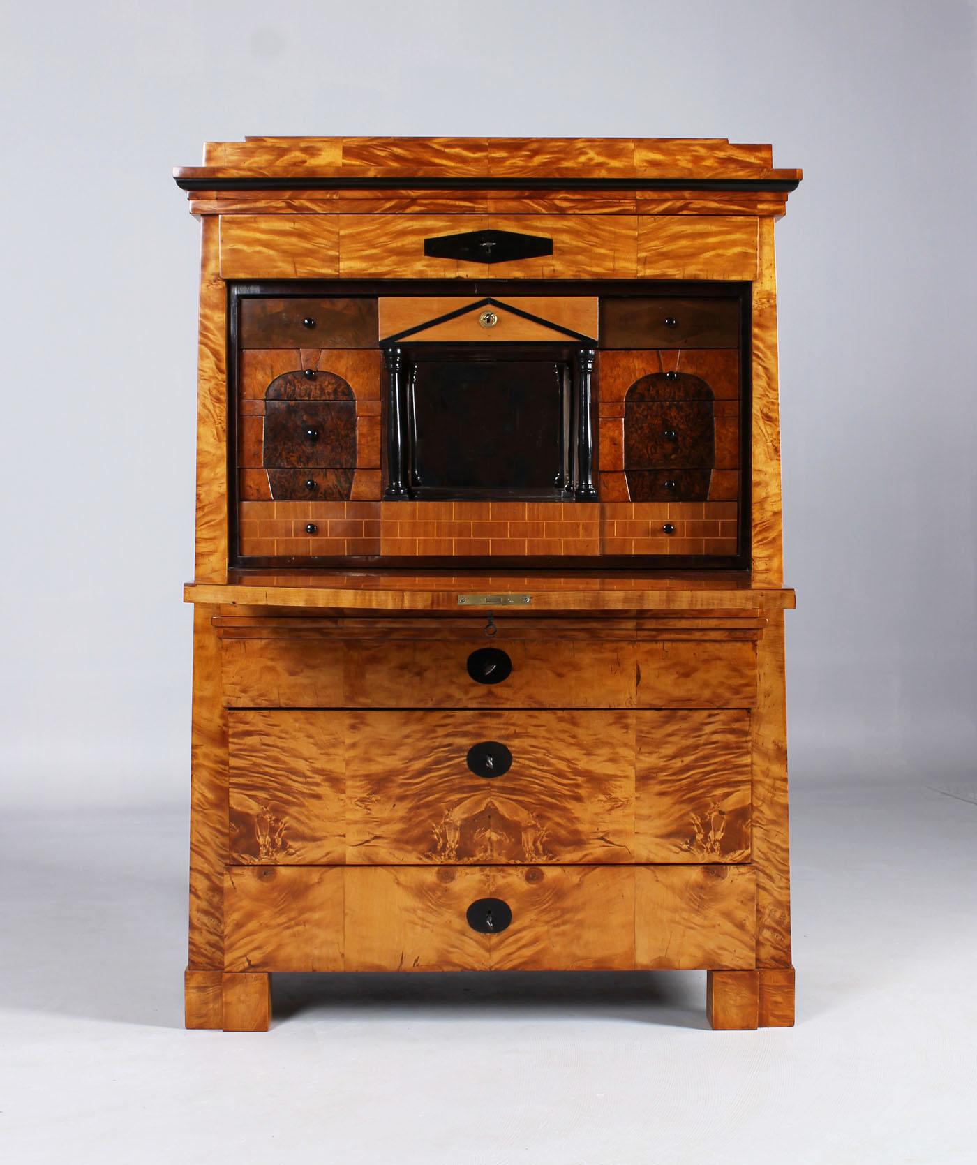 Conical Secrétaire, 19th Century Biedermeier Secretary in Birch, Germany For Sale 5