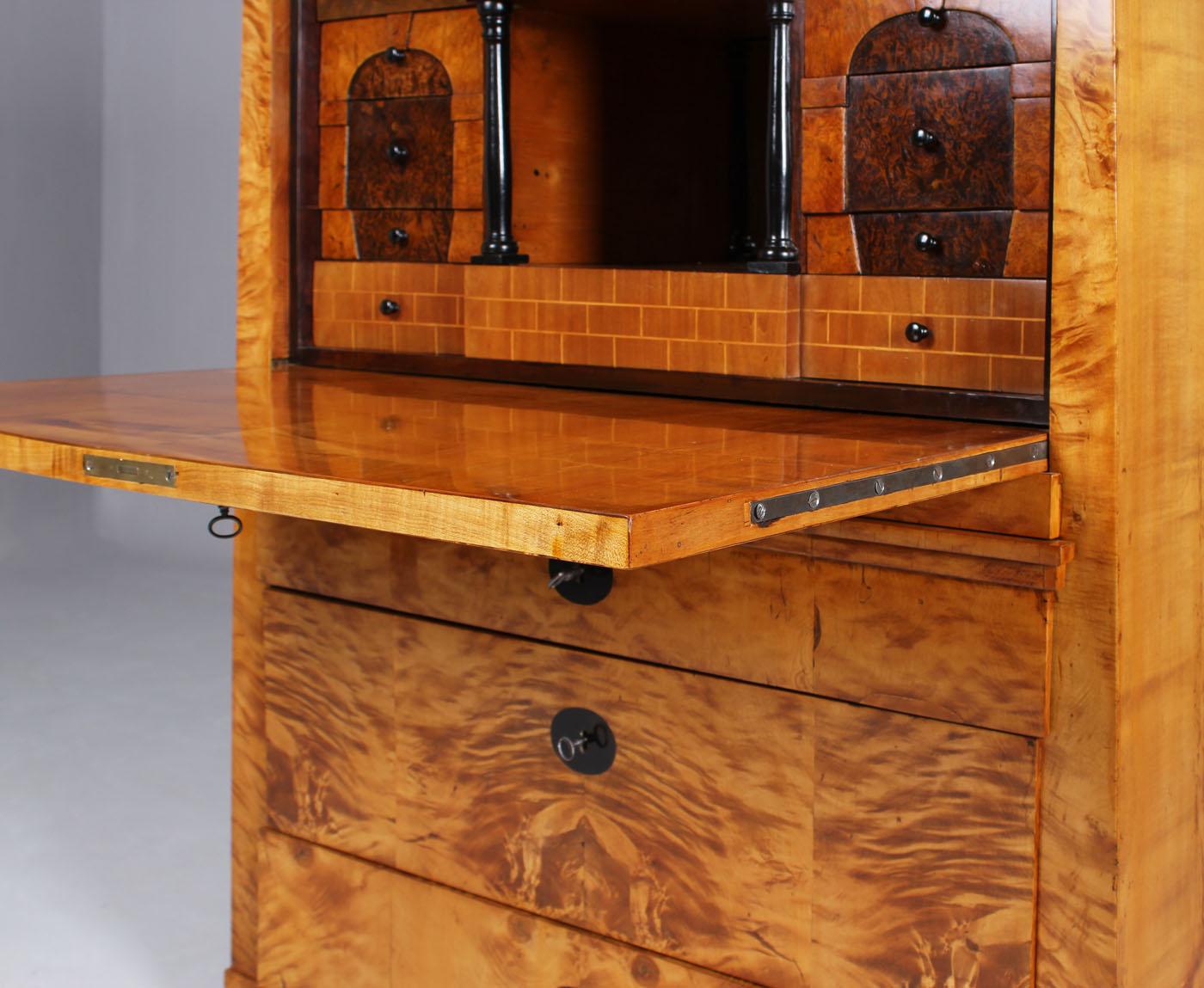 Marquetry Conical Secrétaire, 19th Century Biedermeier Secretary in Birch, Germany For Sale