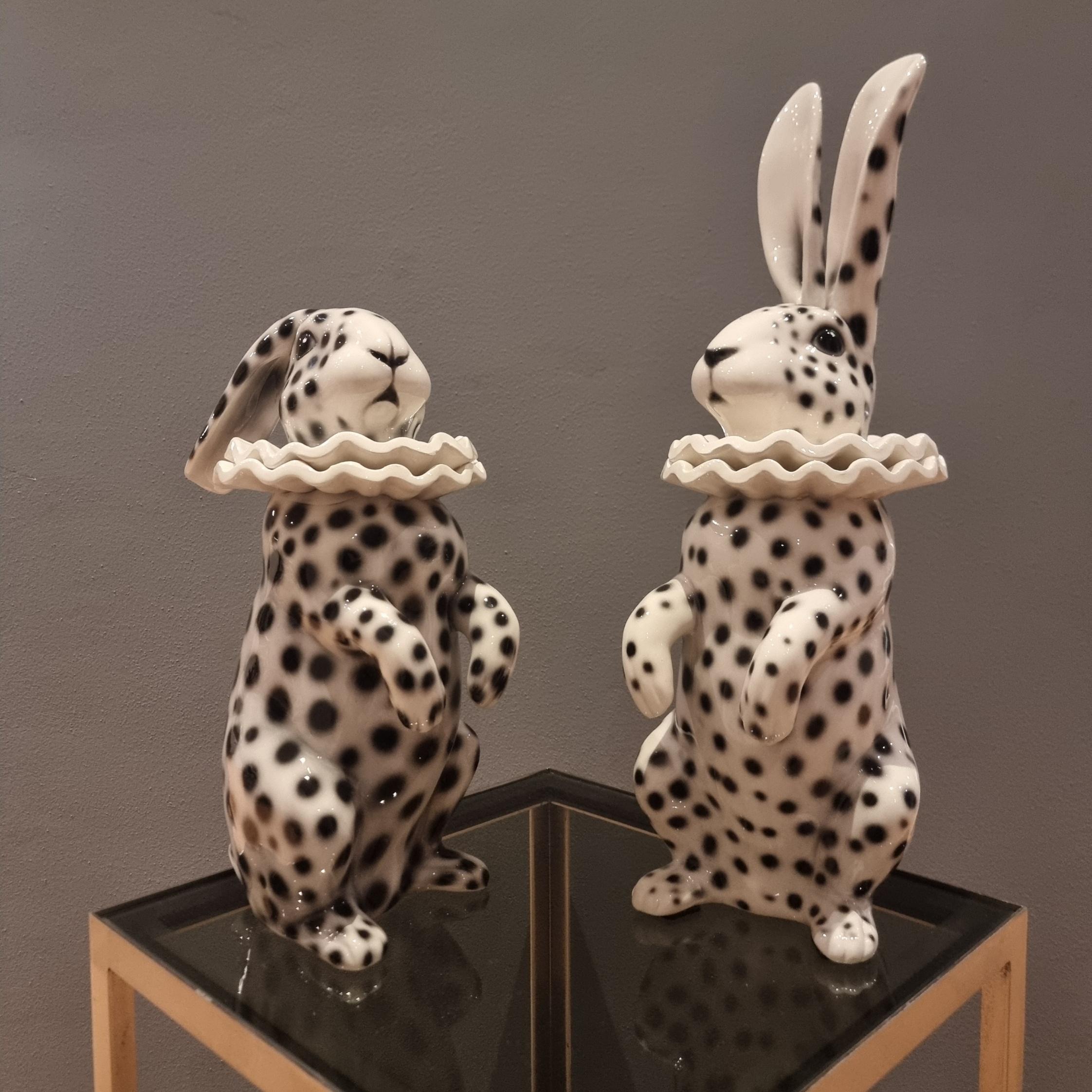 Painted ceramic rabbit with low ears dressed as Pierrot For Sale 3