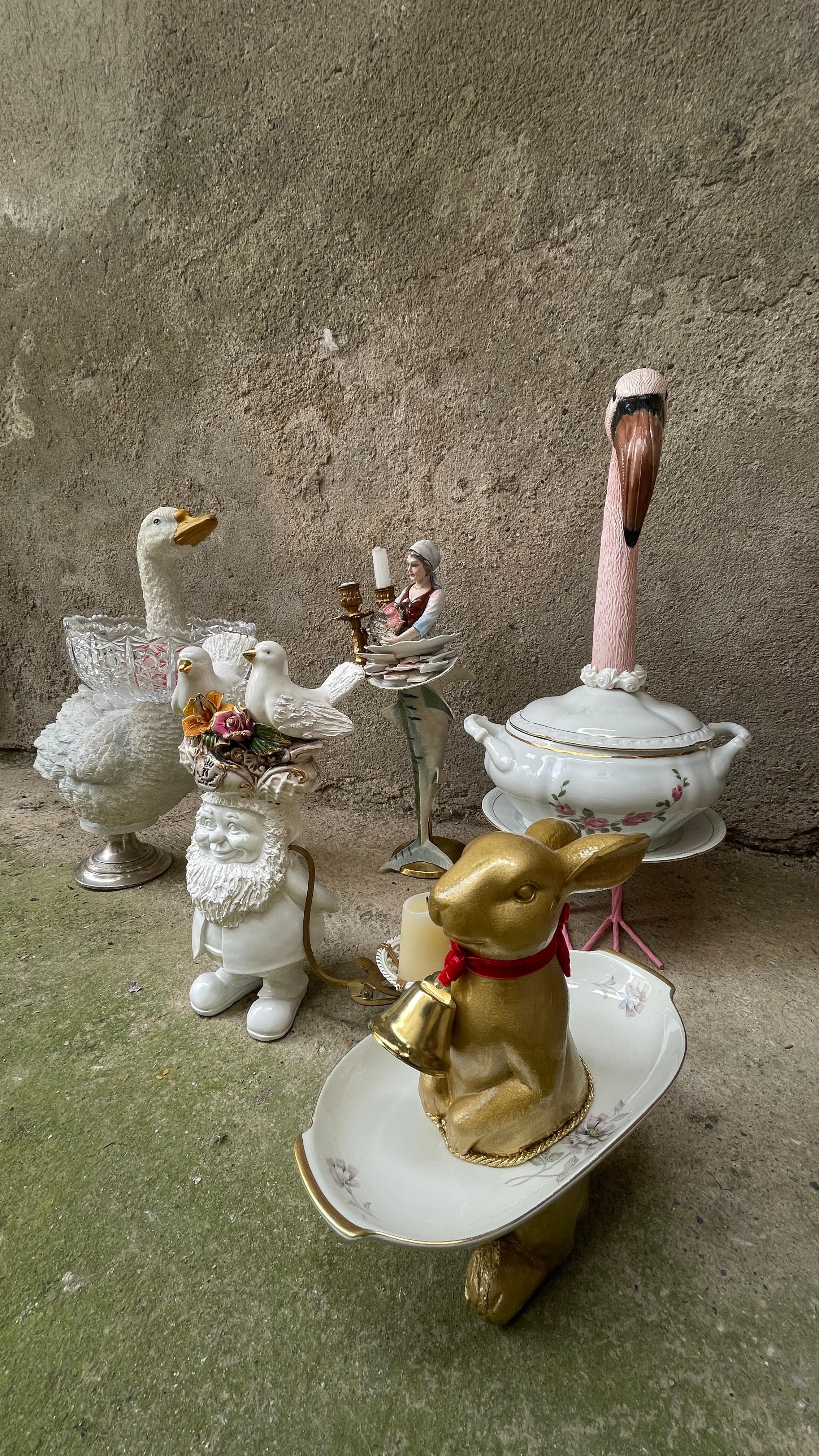 Arts and Crafts coniglio lindt in vendita