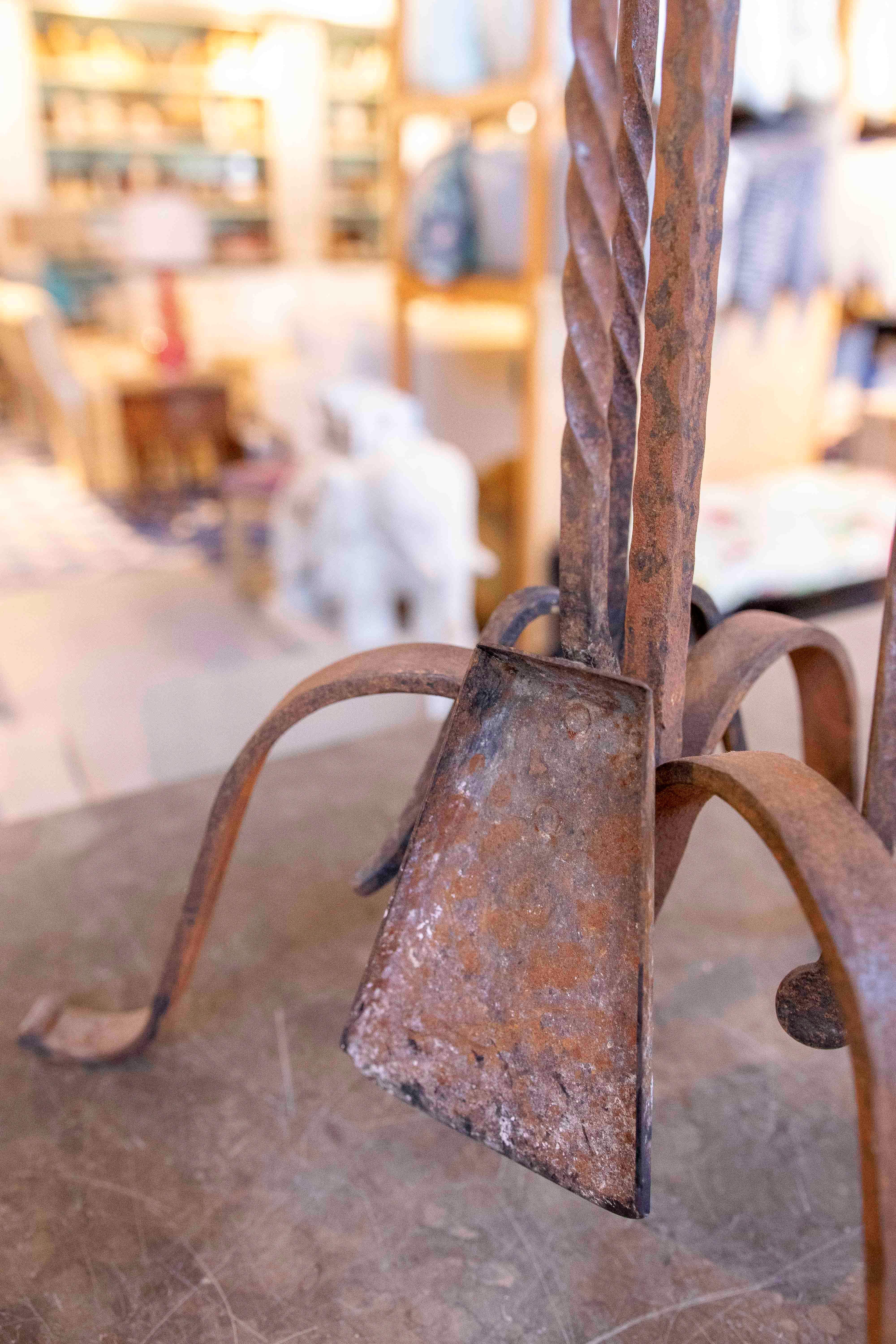 Conjunto de utensilios de chimenea en hierro forjado, siglo XIX In Good Condition For Sale In Marbella, ES