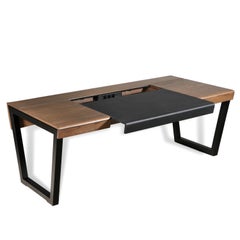 Bureau de designer français relié à la main en bois massif par C. Lecomte