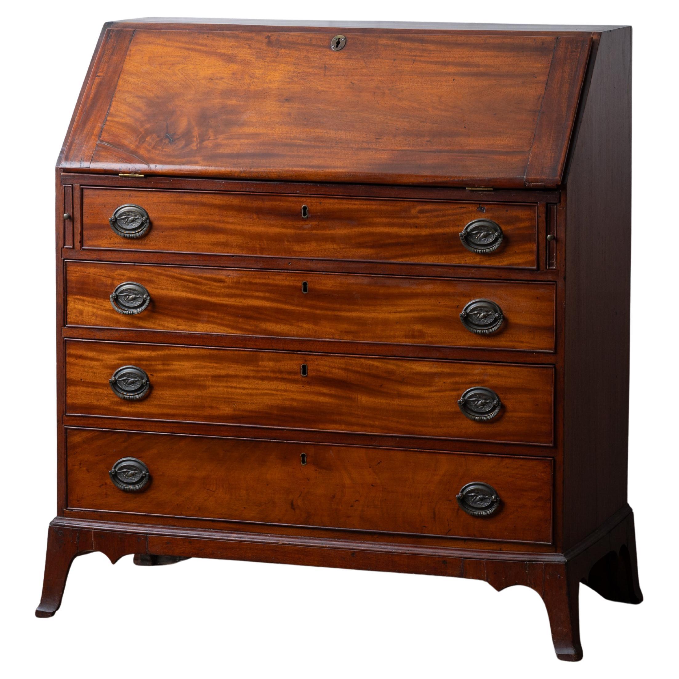 Connecticut Mahogany Slant Front Desk, c.1800