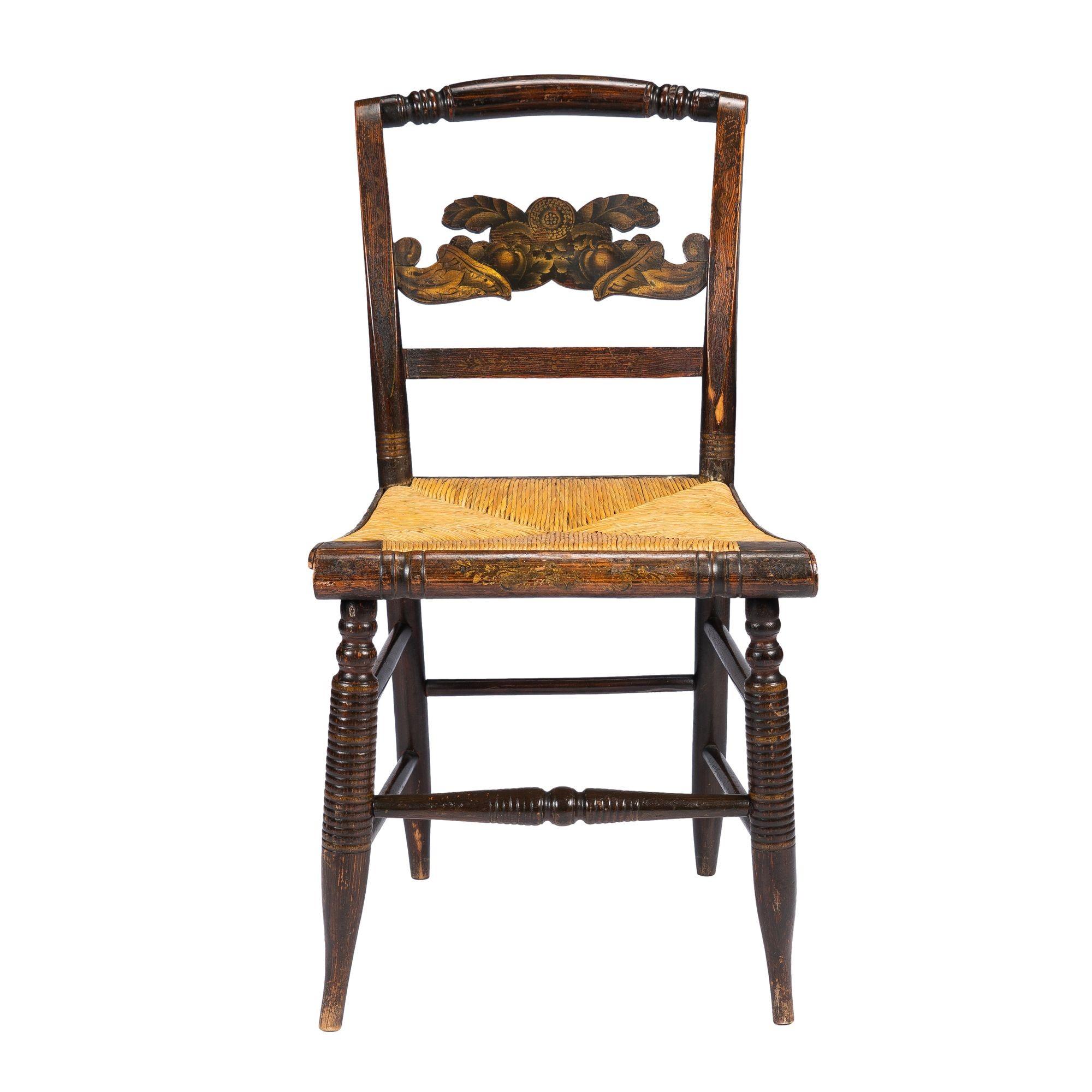 Connecticut Valley rush seat painted Hitchcock side chair, 1830 For Sale 2