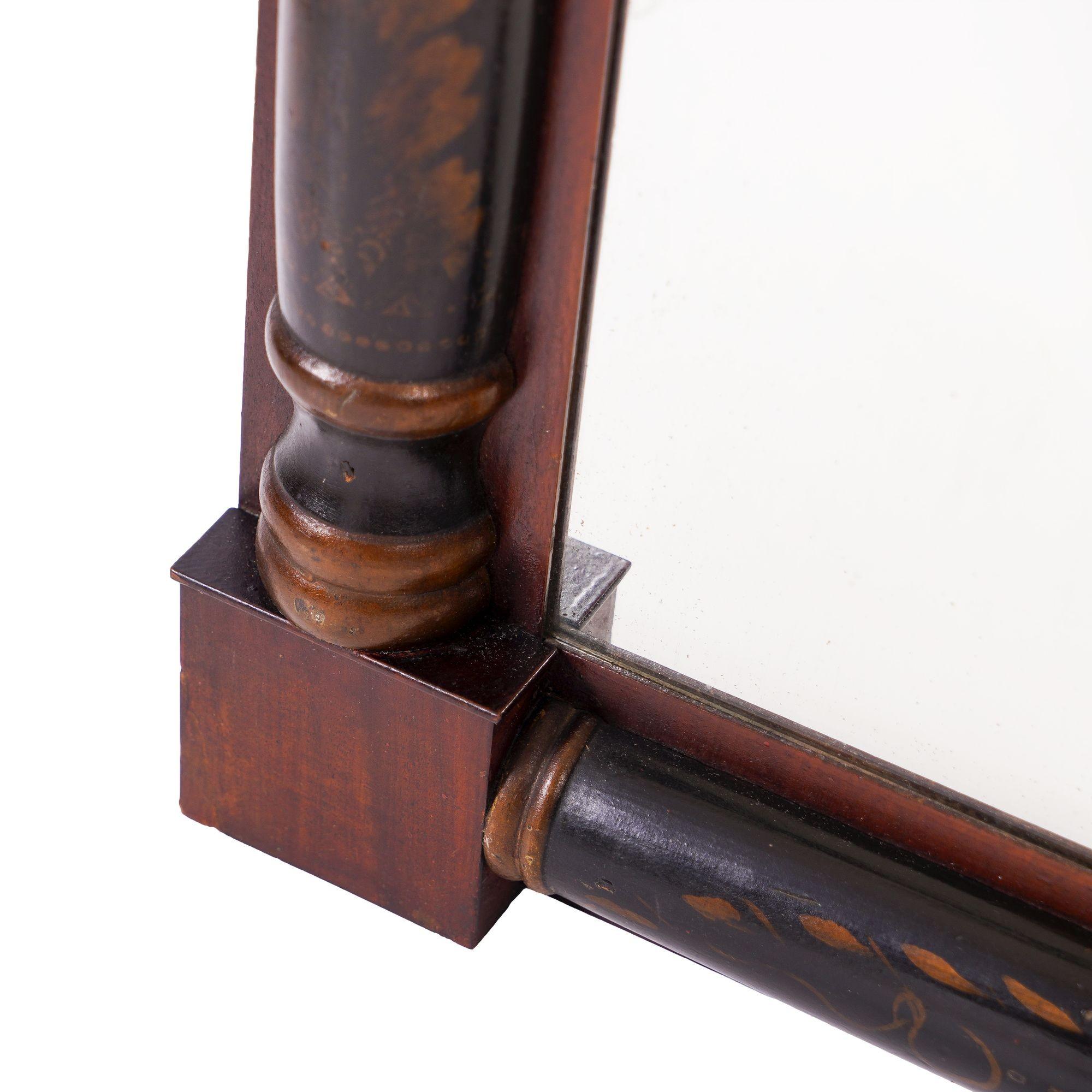 Connecticut Valley stenciled split baluster mirror, c. 1820-30 In Good Condition For Sale In Kenilworth, IL