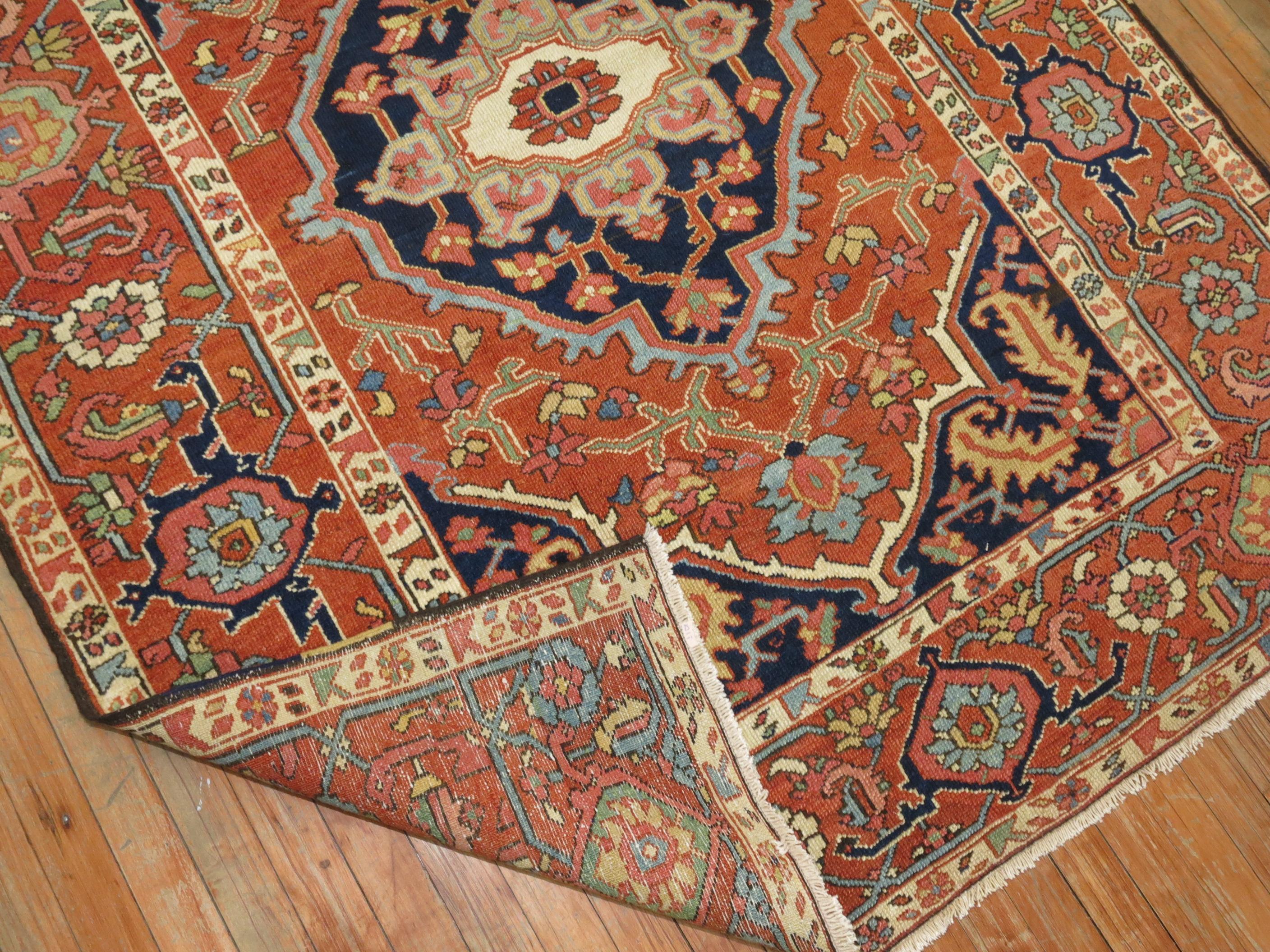 Hand-Woven Connoisseur Antique Heriz Serapi Accent Size Rug For Sale