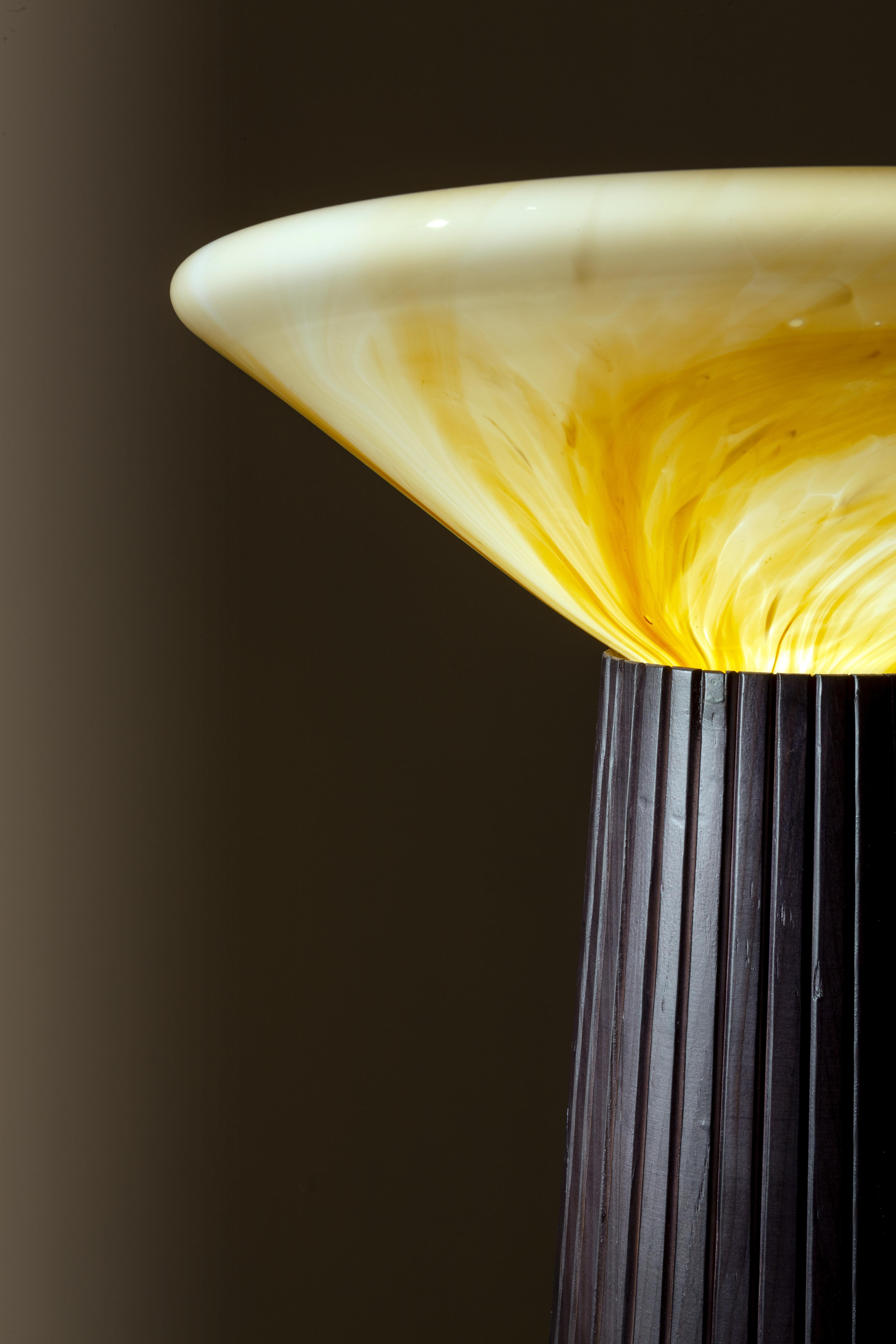 Postmoderne Lampe Cono da Tavolo de Laurameroni en vente