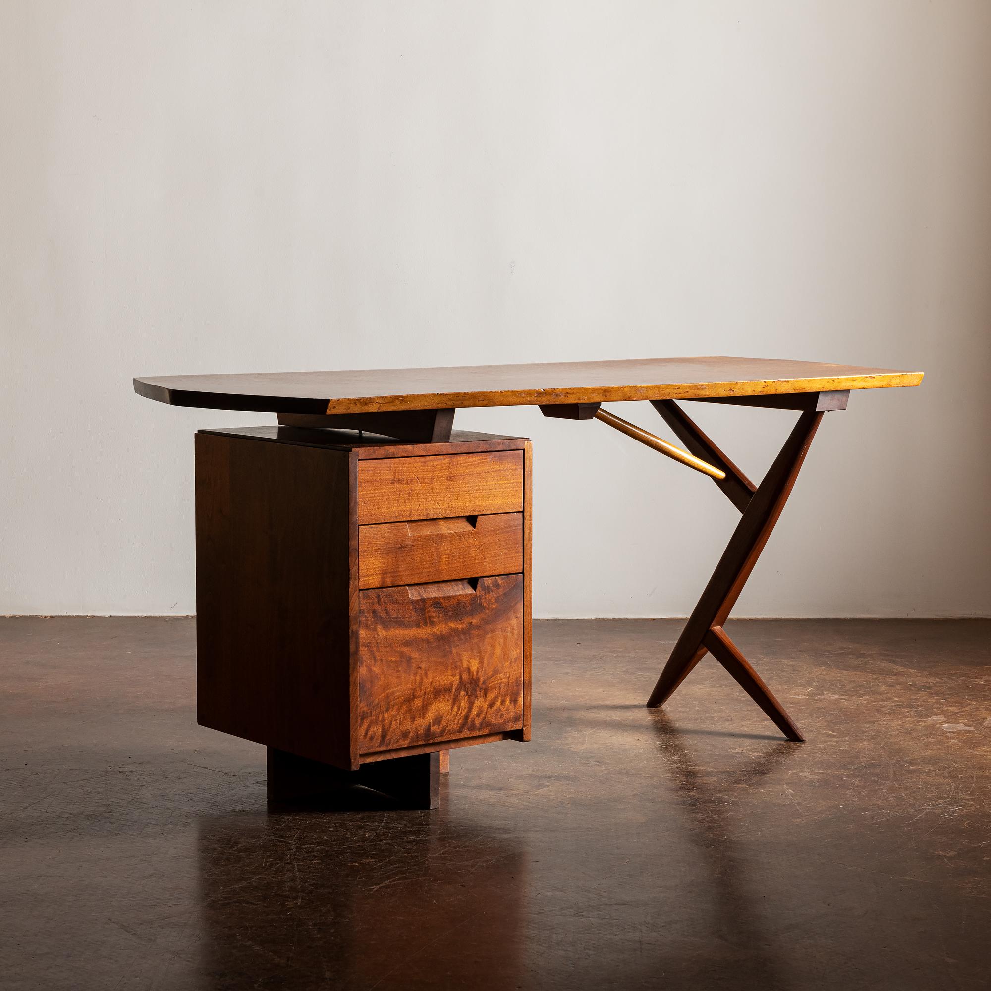 Conoid Cross-Legged Desk in Walnut and Hickory by George Nakashima, 1963 9