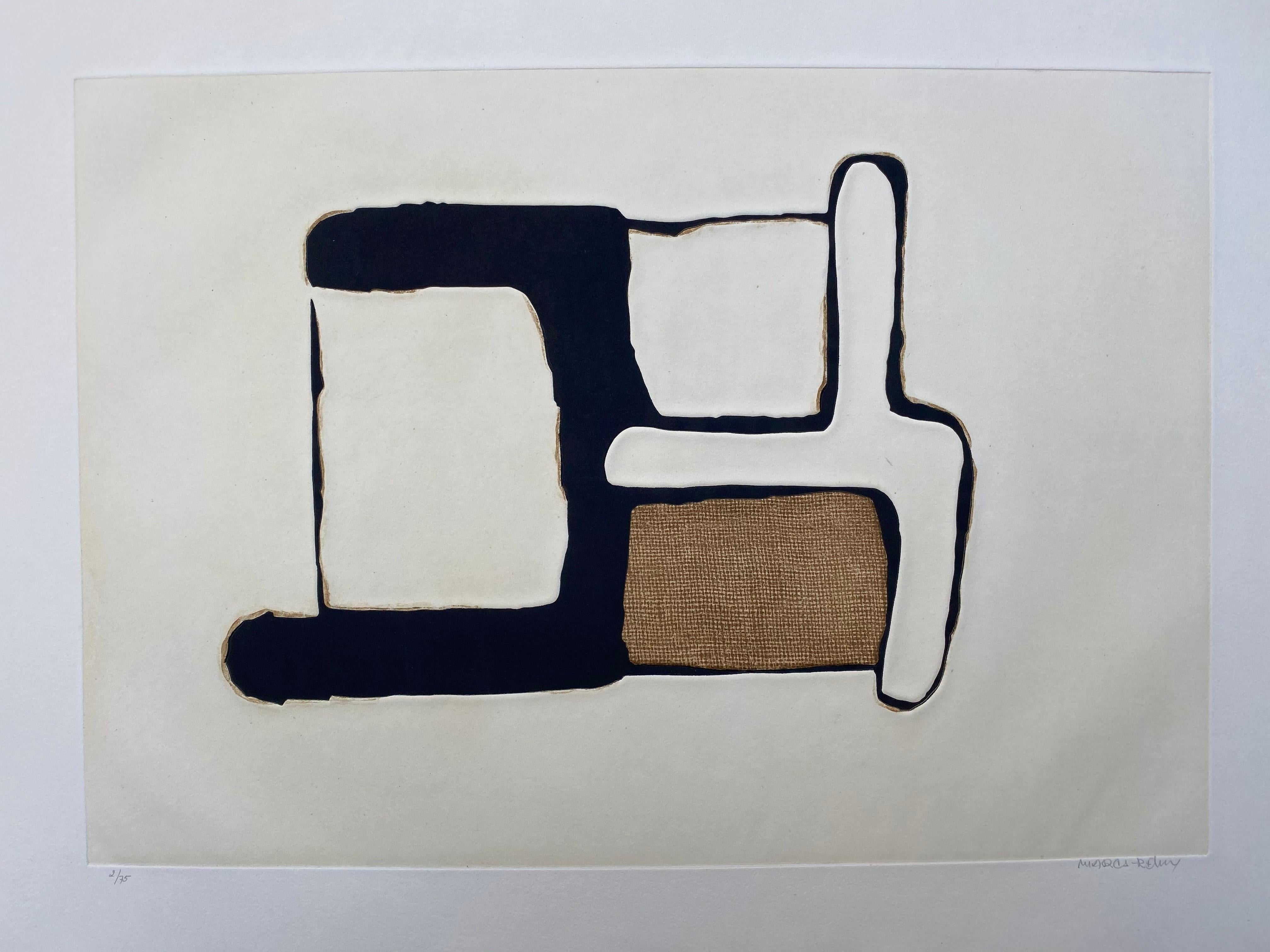 Conrad Marca-Relli

Composition 4
2/75
Mixed media on guarro paper
Poligrafa Edition
Numbered out of 75 and signed in pencil by the artist 
Circa 1977
77 x 56,5 cm
Perfect condition 
1100 euros 