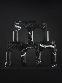 Escultura Arquitectónica de Mármol Negro, Acueducto - 'Variación VII (V)'