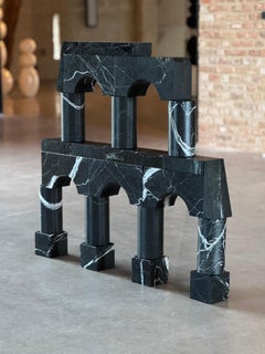 Sculpture architecturale en pierre noire, 2025 - "Variation VII (V)".