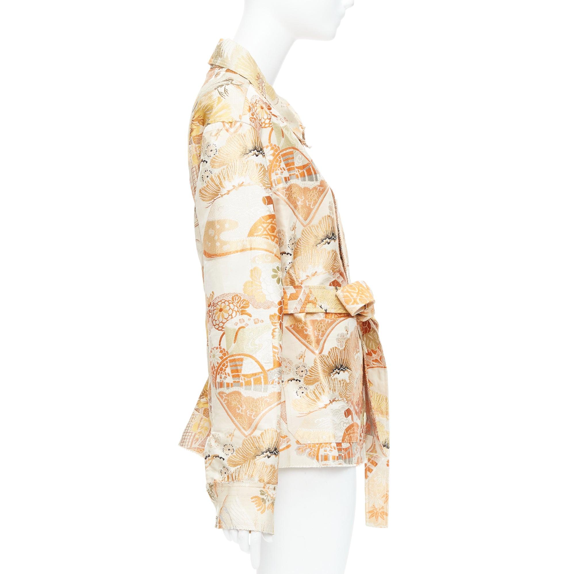 CONSIDERED OBJECTS 142 Lane Crawford manteau en jacquard oriental grue orange Bon état - En vente à Hong Kong, NT