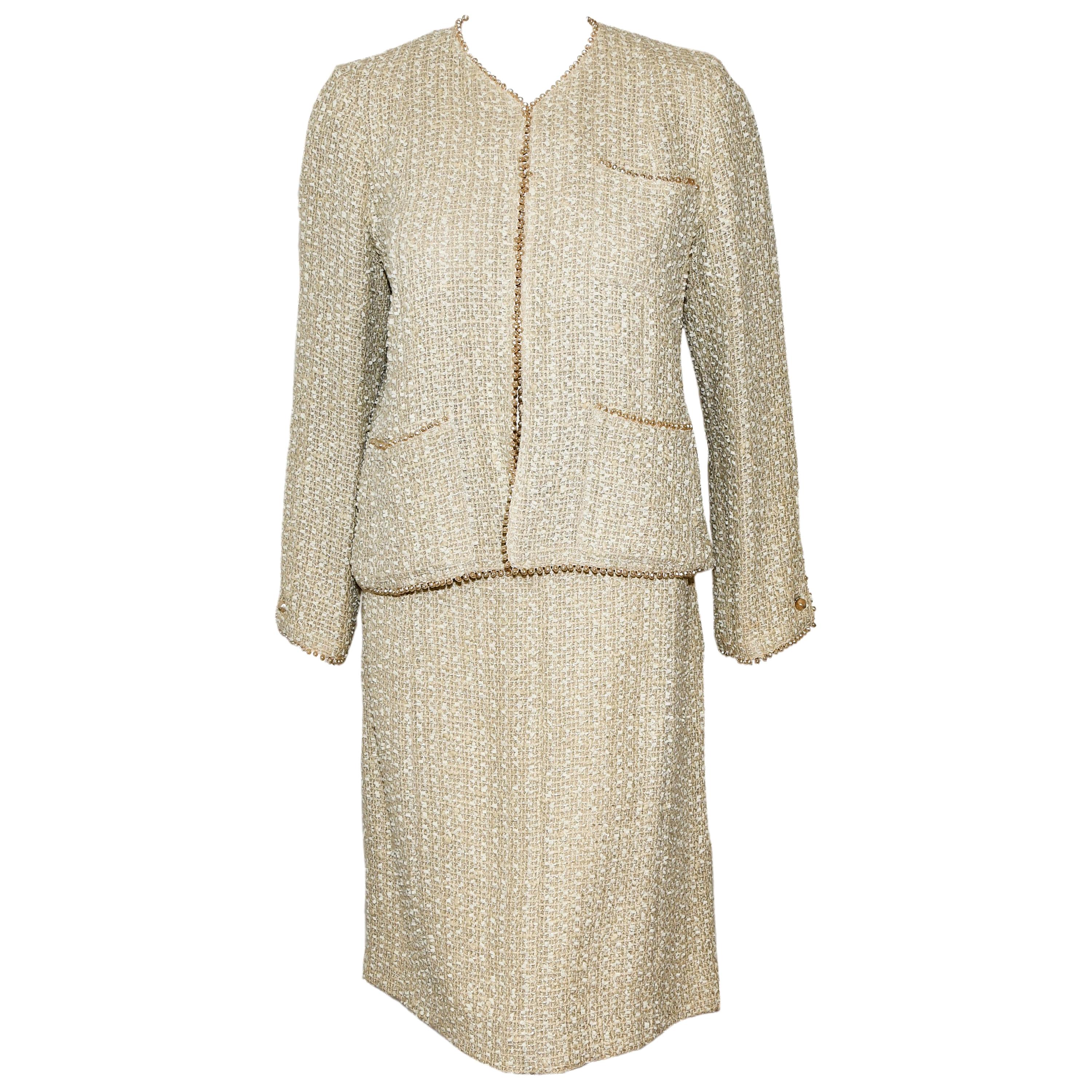 Consistent Chanel Nacar Beige Pearl Trimmed Spring '99 Skirt Suit 38 For Sale