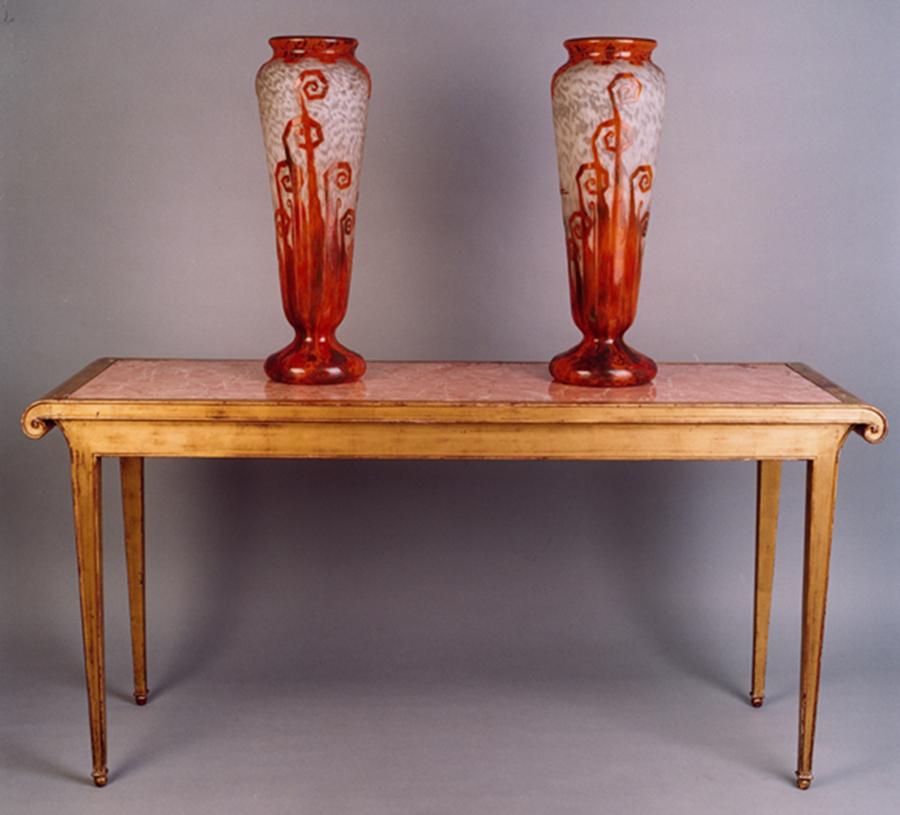 Console to Armand Albert Rateau with stamp A.A.RATEAU

French
Materials: wood and marble
stamp A.A.RATEAU 
Number 7039
We have specialized in the sale of Art Deco and Art Nouveau and Vintage styles since 1982. If you have any questions we are at