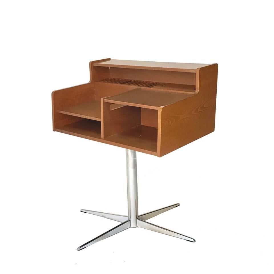 From Fimsa, Italian manufacturer, 1960s. Italian swivel consoles or end tables would make great nightstands too.