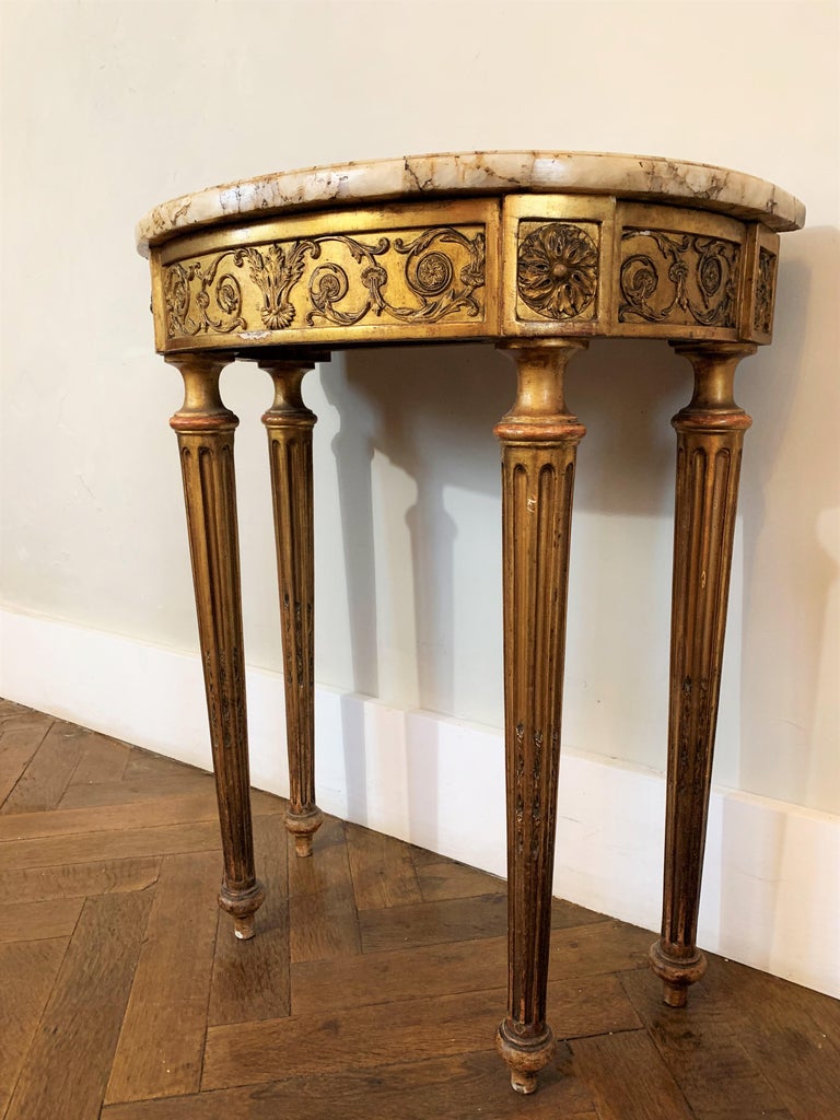 French Console 