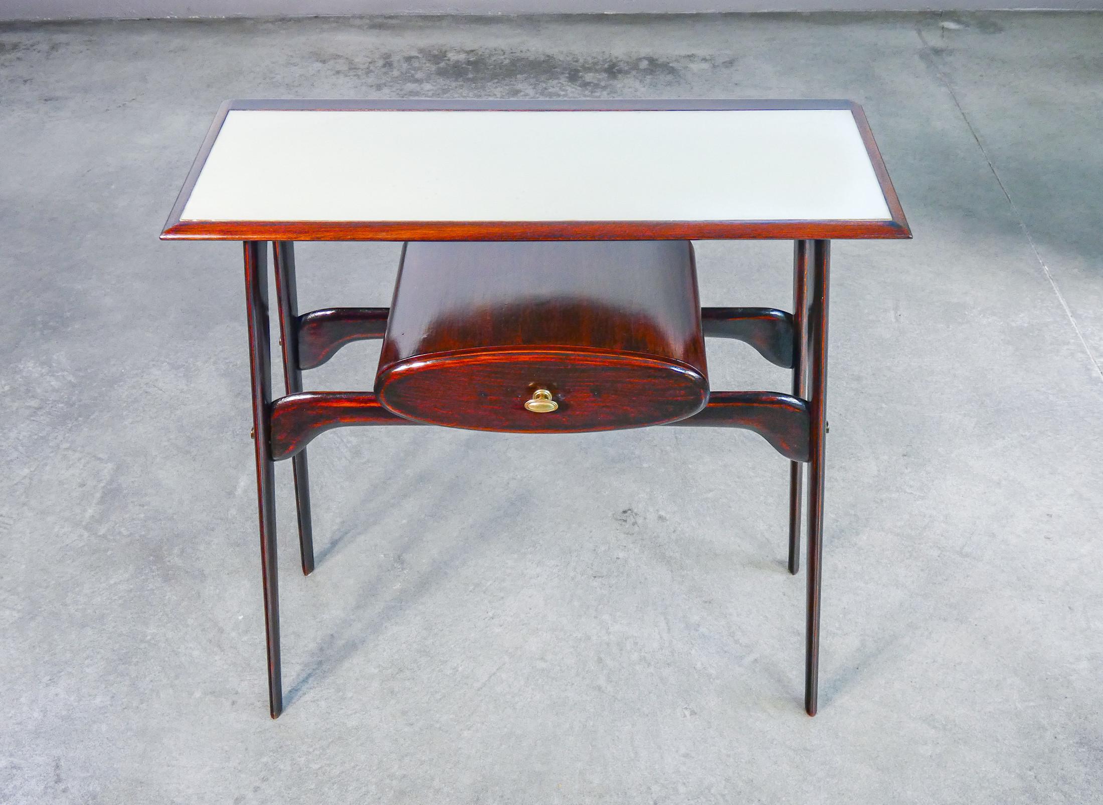 Console, design Ignazio GARDELLA in legno, cassetto e piano in vetro. Anni 50 In Good Condition For Sale In Torino, IT