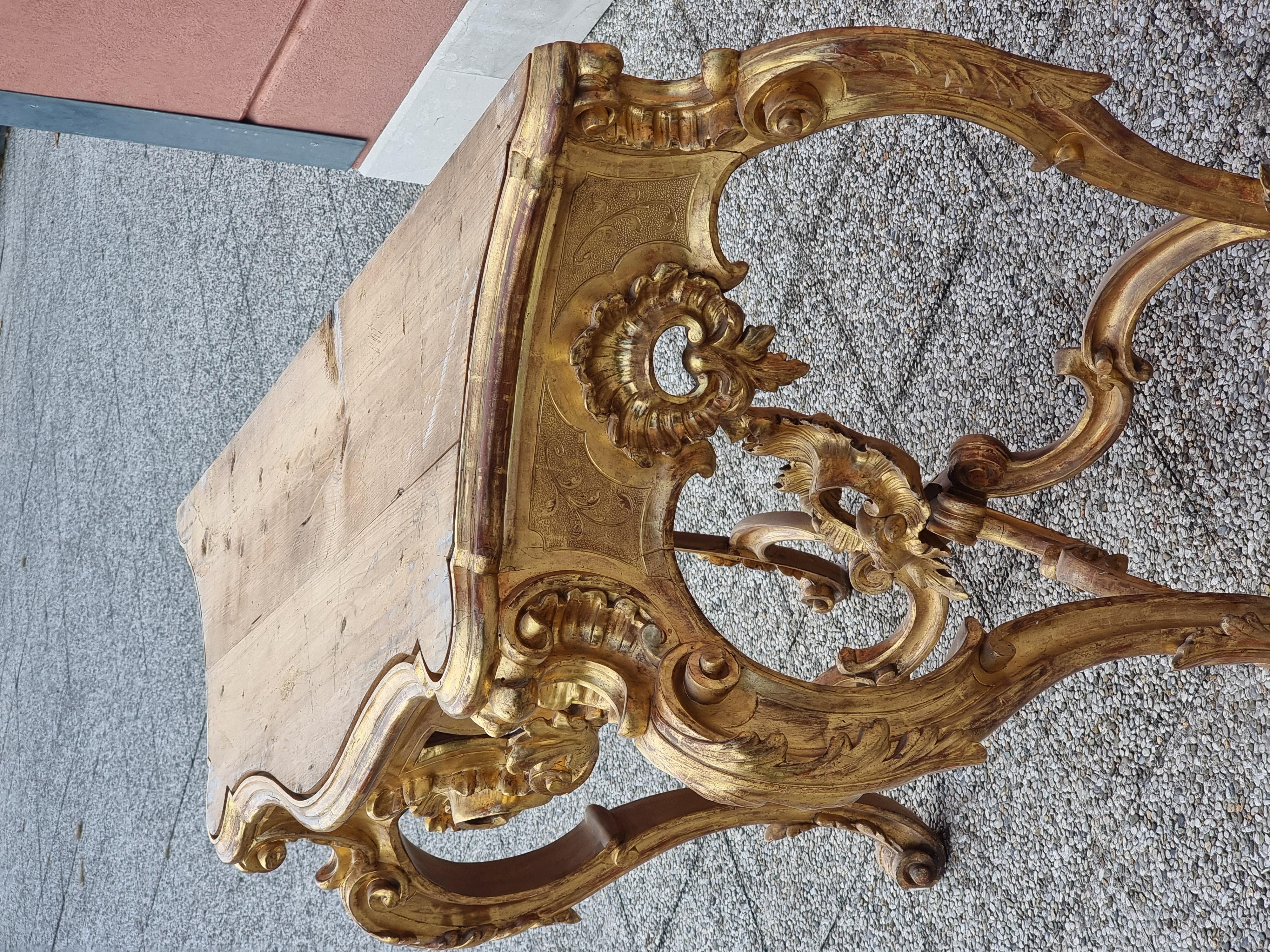 Vergoldeter Konsolentisch mit Marmorplatte - Venetien, Mitte des 19 im Angebot 7