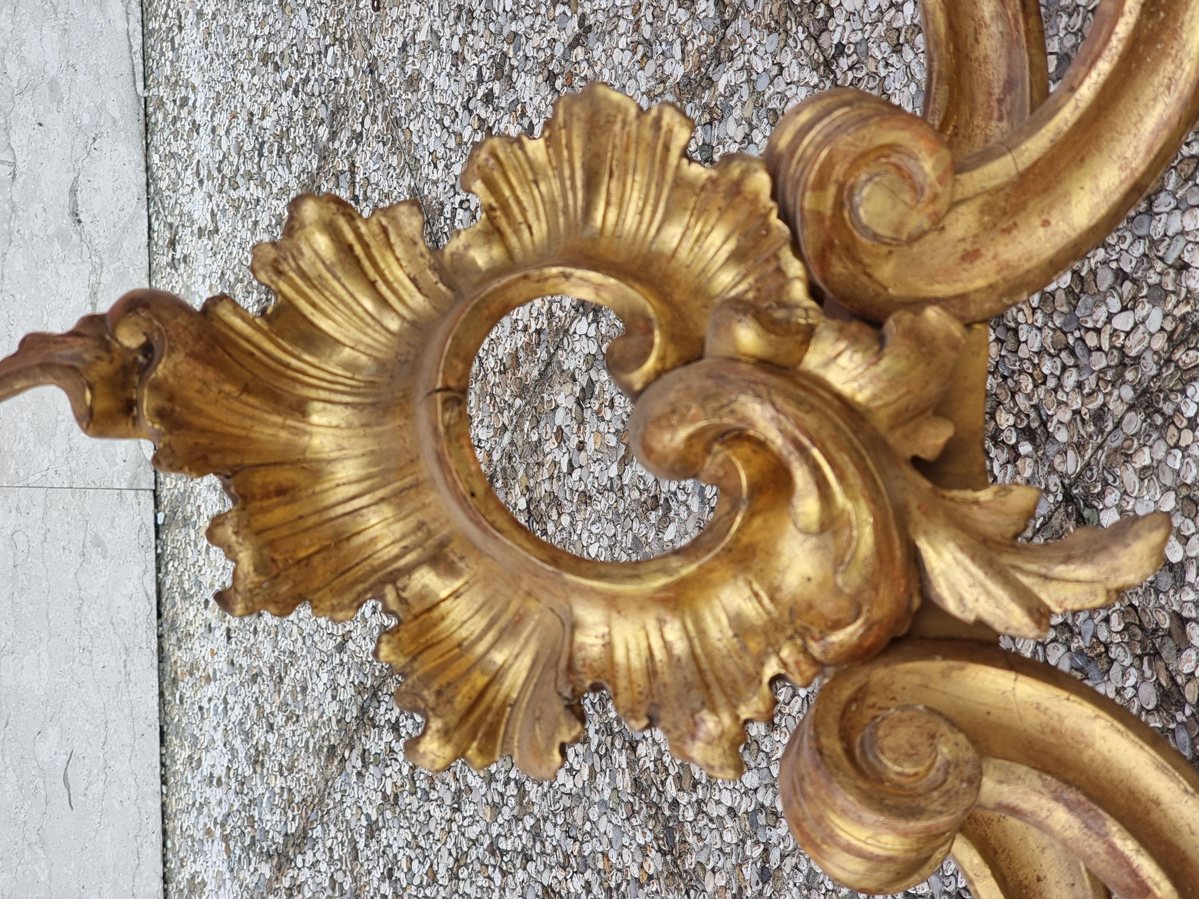 Vergoldeter Konsolentisch mit Marmorplatte - Venetien, Mitte des 19 im Angebot 11