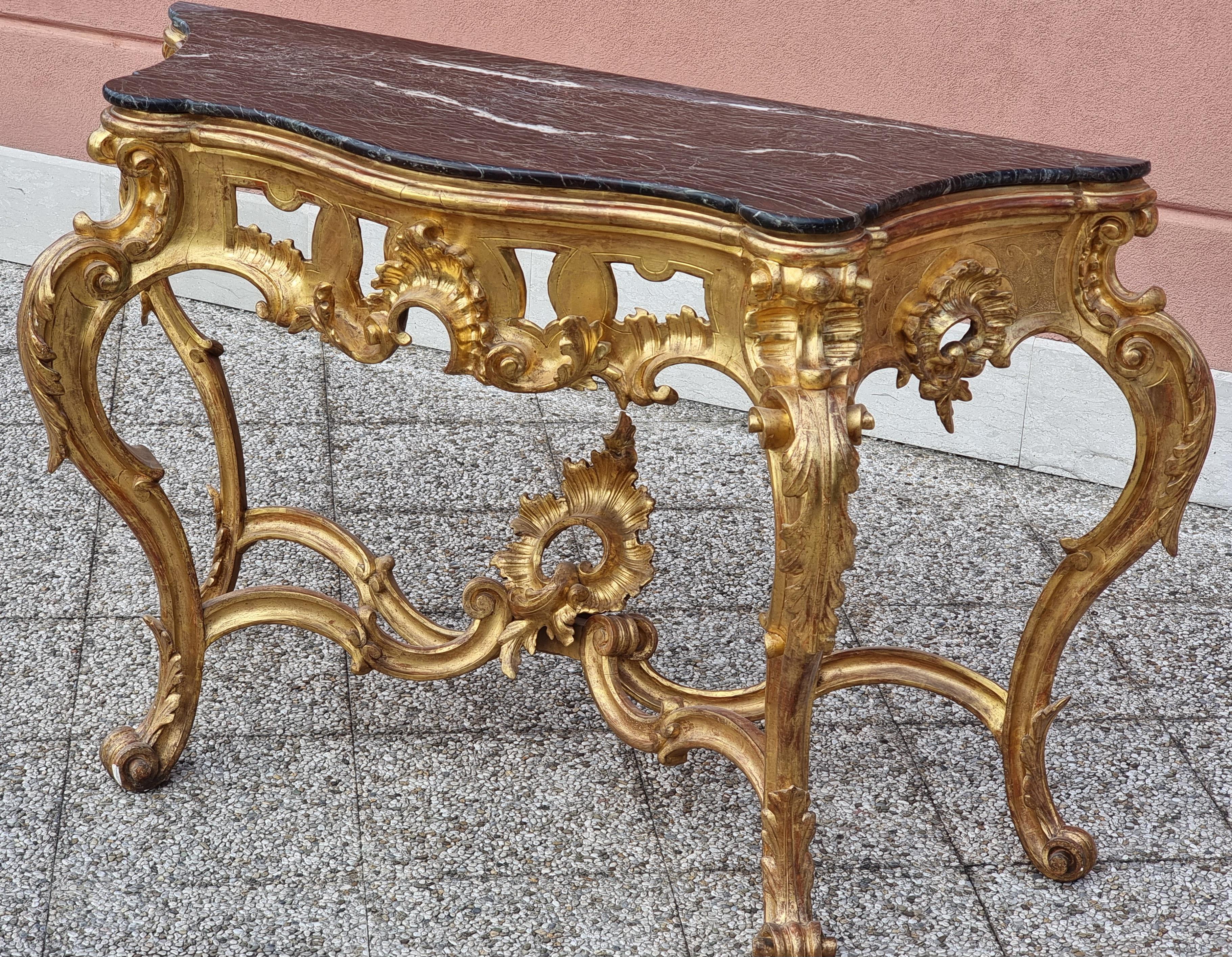 Vergoldeter Konsolentisch mit Marmorplatte - Venetien, Mitte des 19 im Angebot 15