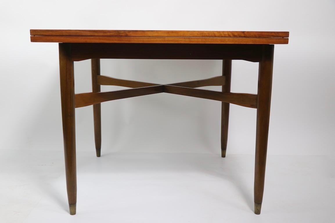 Console Flip Top Dining Table by Parzinger with Brass String Inlay In Good Condition For Sale In New York, NY