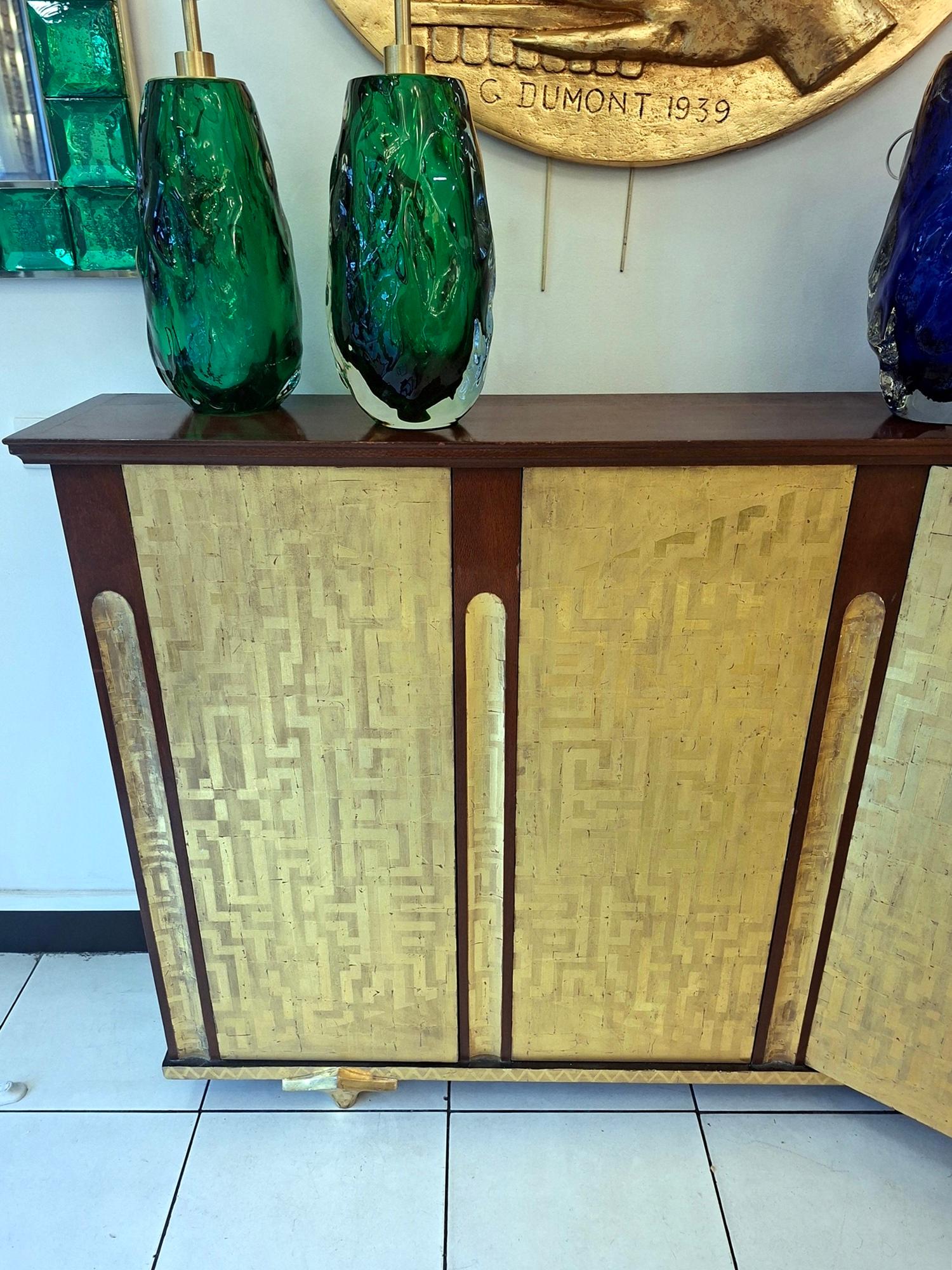 Mobile consolle di Eugene Printz a 4 ante con foglie d'oro laccate in vendita 5