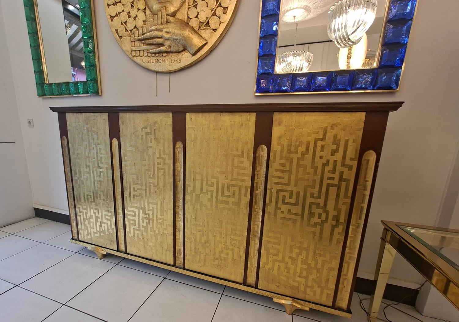 Art Déco Mobile consolle di Eugene Printz a 4 ante con foglie d'oro laccate in vendita