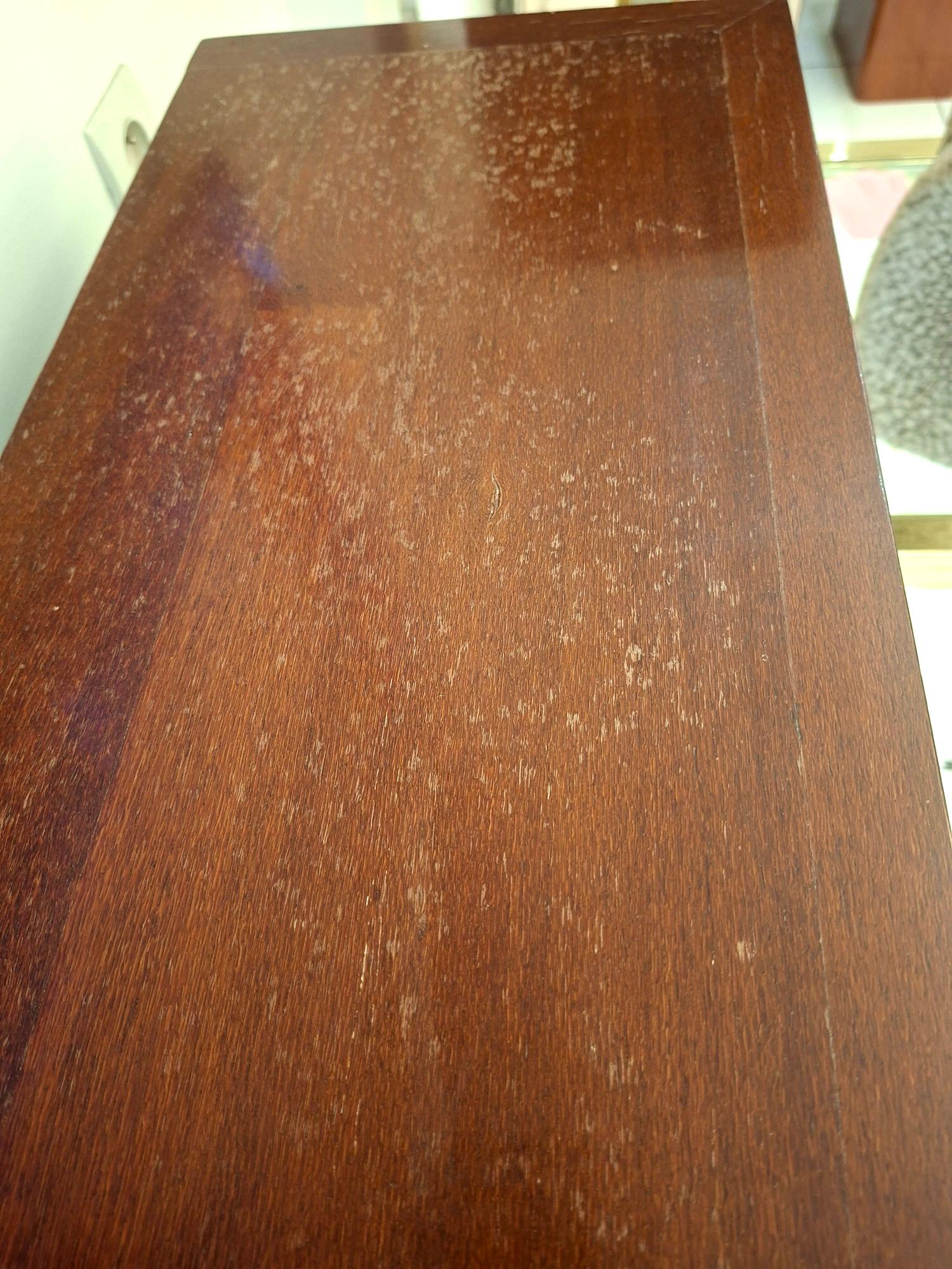 Mogano Mobile consolle di Eugene Printz a 4 ante con foglie d'oro laccate in vendita