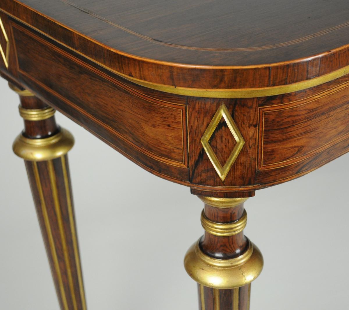Consola / Recibidor / Mesa auxiliar a la manera de Henry Holland Banda cruzada en venta