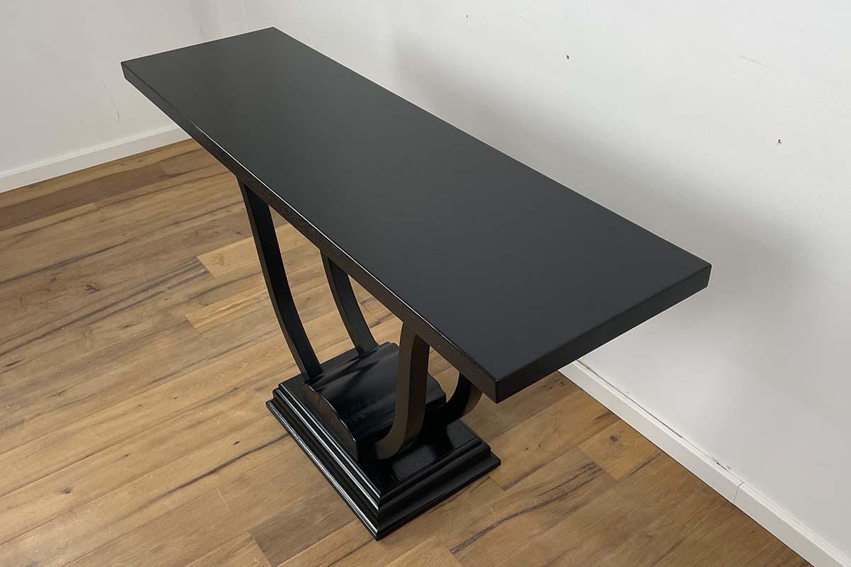 Console in Black Painted Oak with Curved Legs from Germany For Sale 5