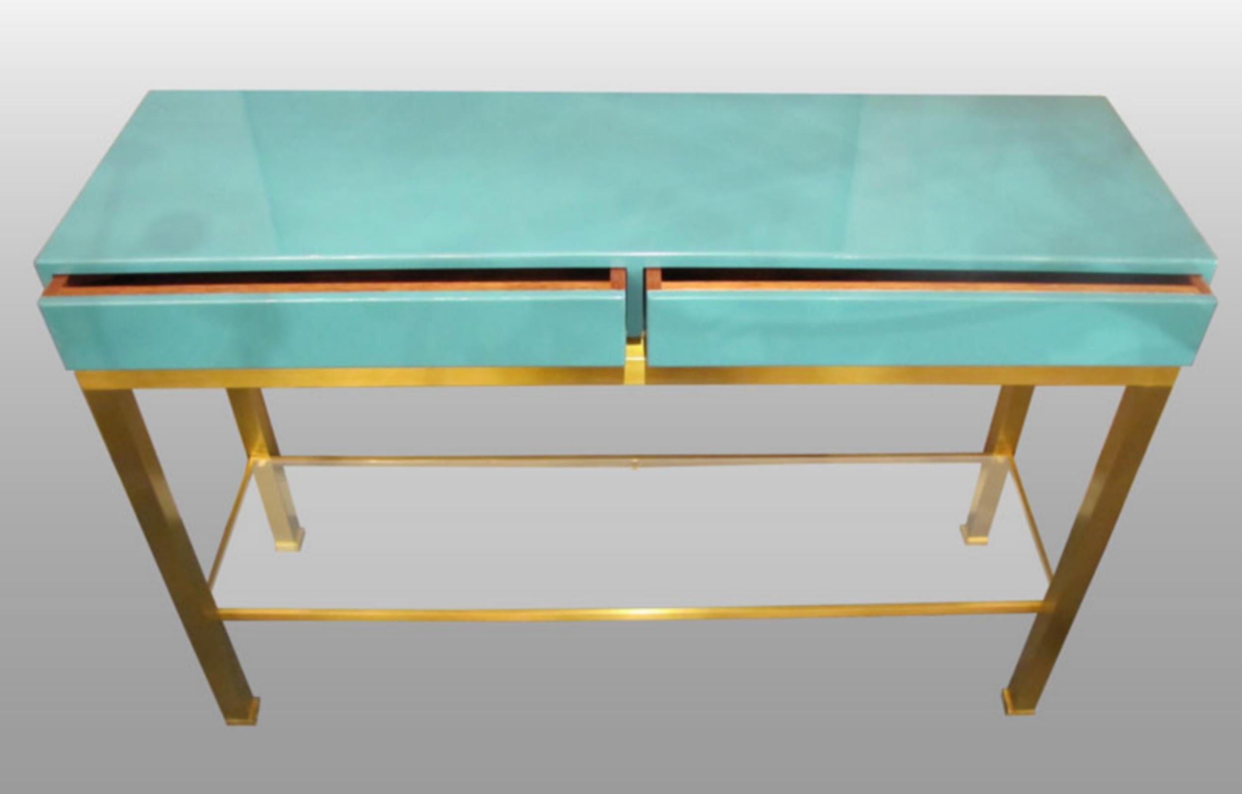 Mid-Century Modern Console in brass and blue lacquered wood, by G. Lefèvre, Ed. Maison Jansen, 1970 For Sale