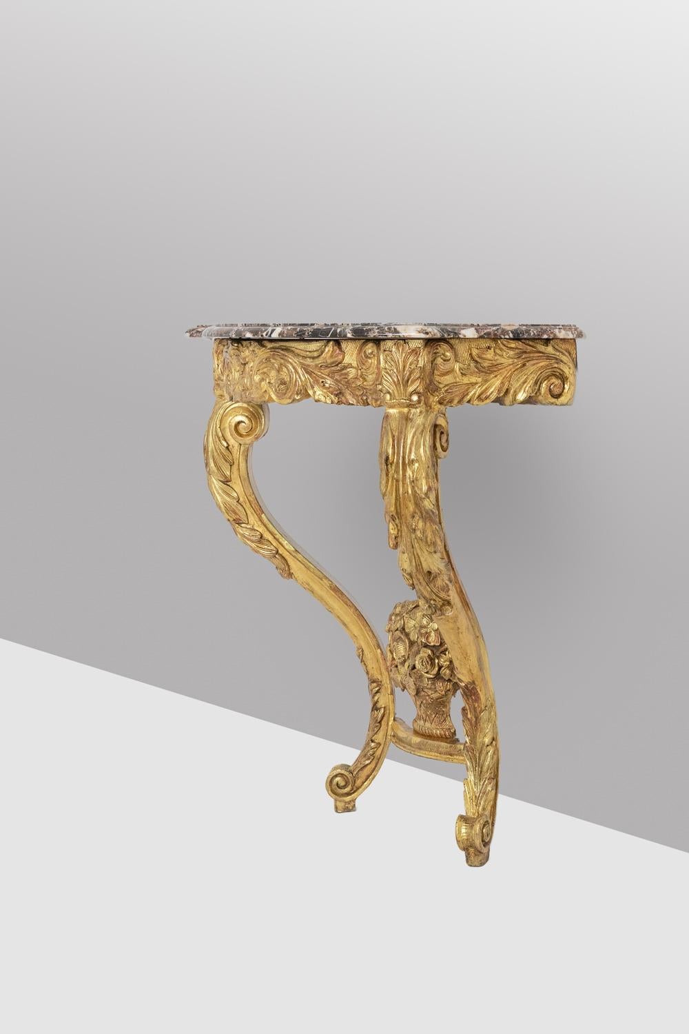 Carved Console in gilded and carved wood from the Louis XV period. Circa 1880. For Sale